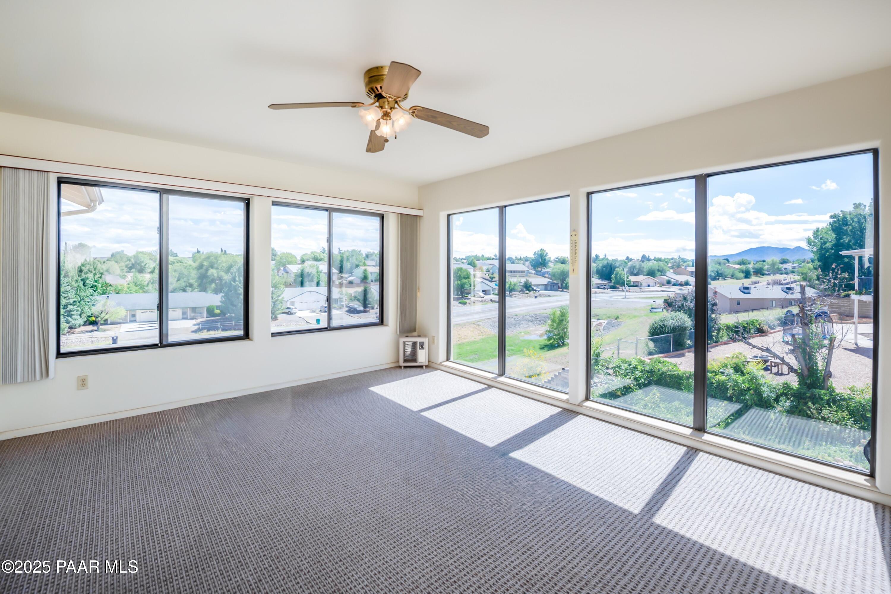 4801 N Calle Santa Cruz