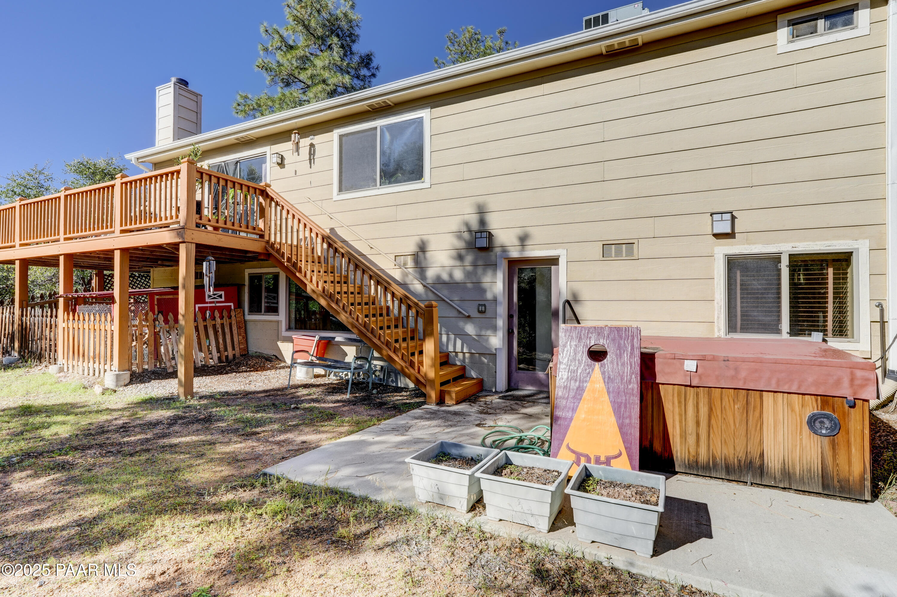 1101 S Milton Avenue