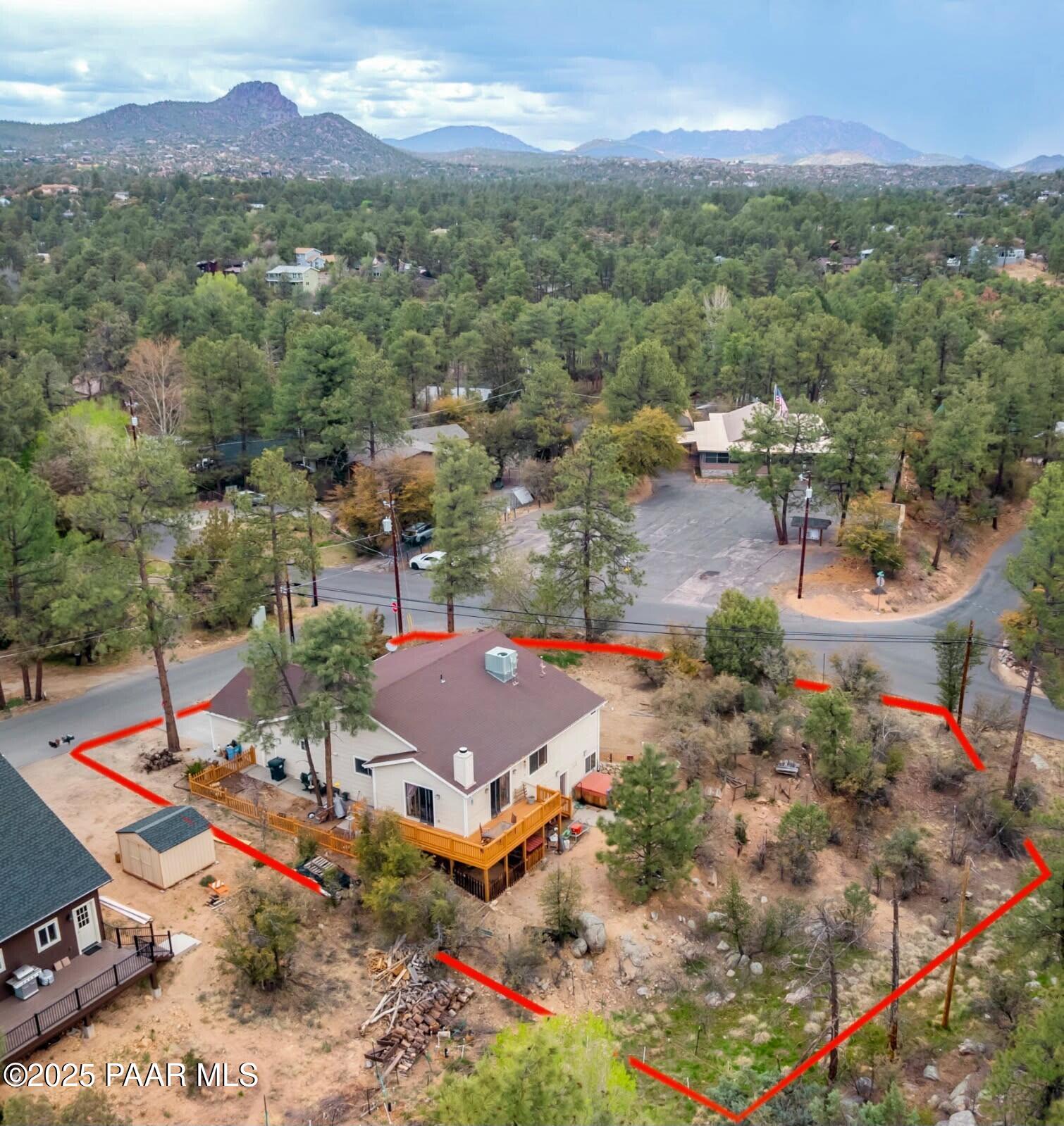 1101 S Milton Avenue