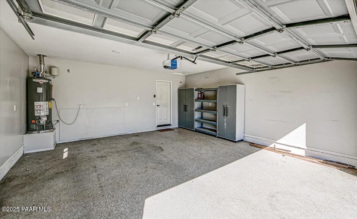 4714 N Sheridan Lane