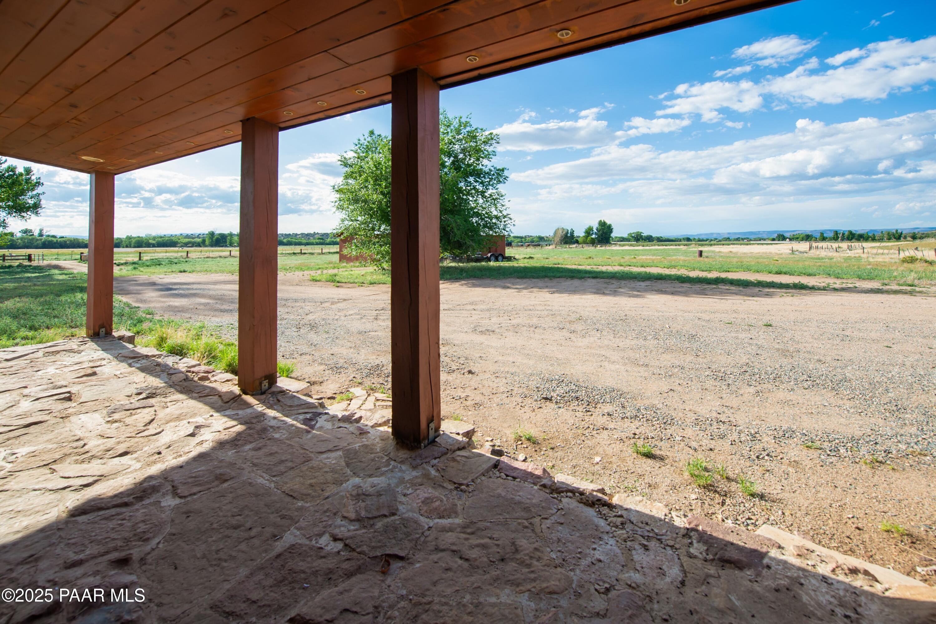 19125 N Lower Territory Road