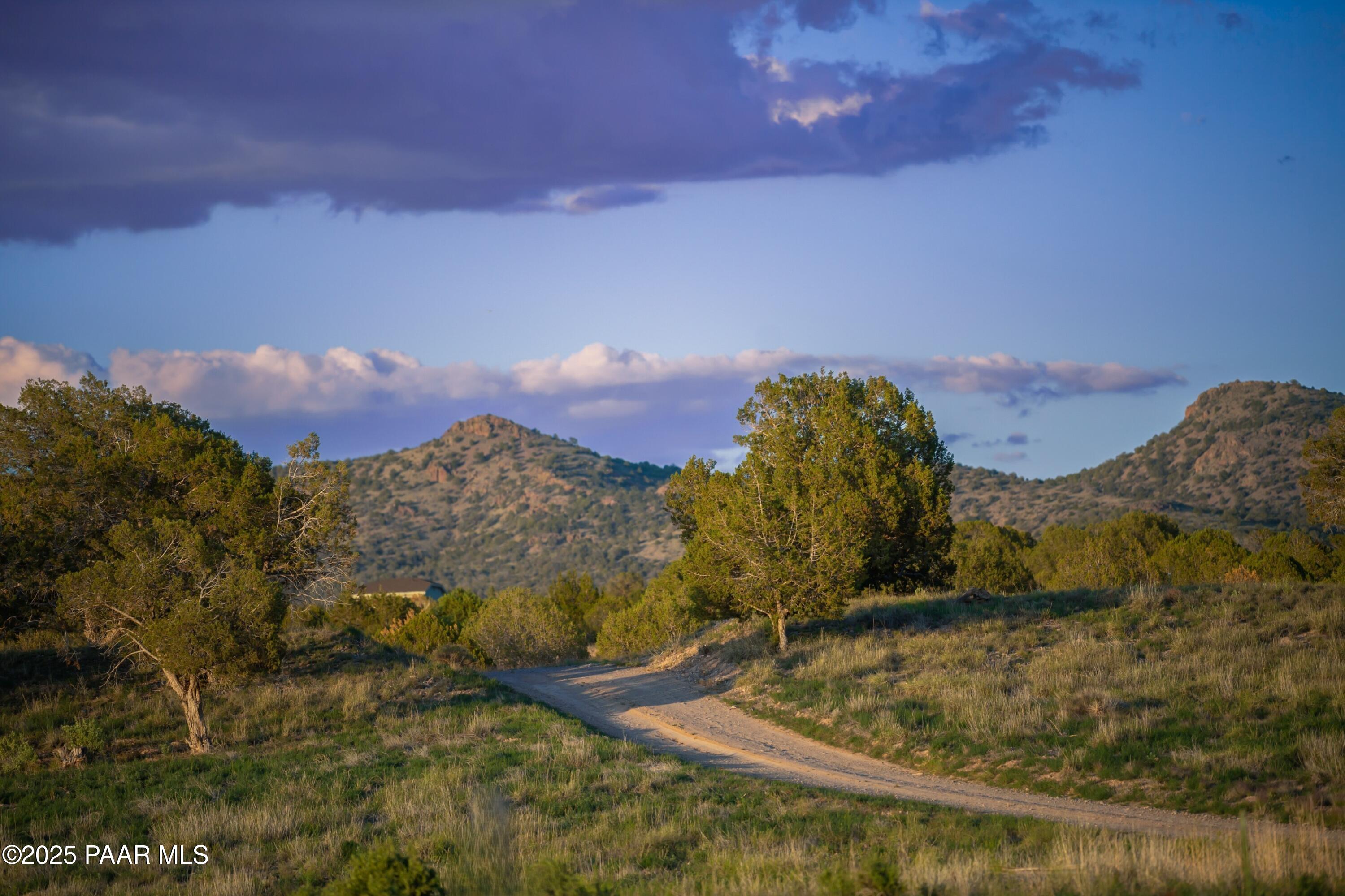 19125 N Lower Territory Road