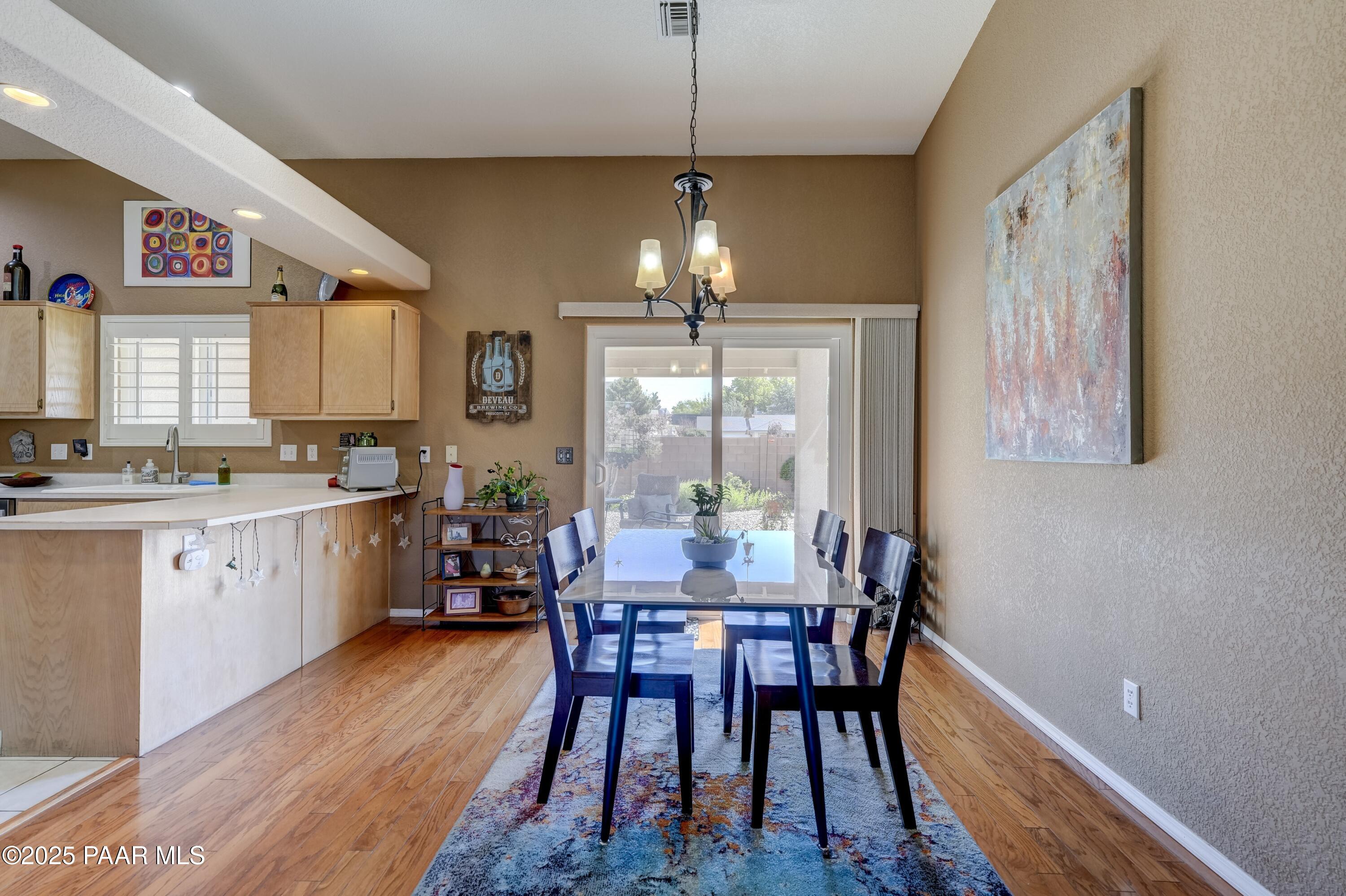3293 Rose Lane
