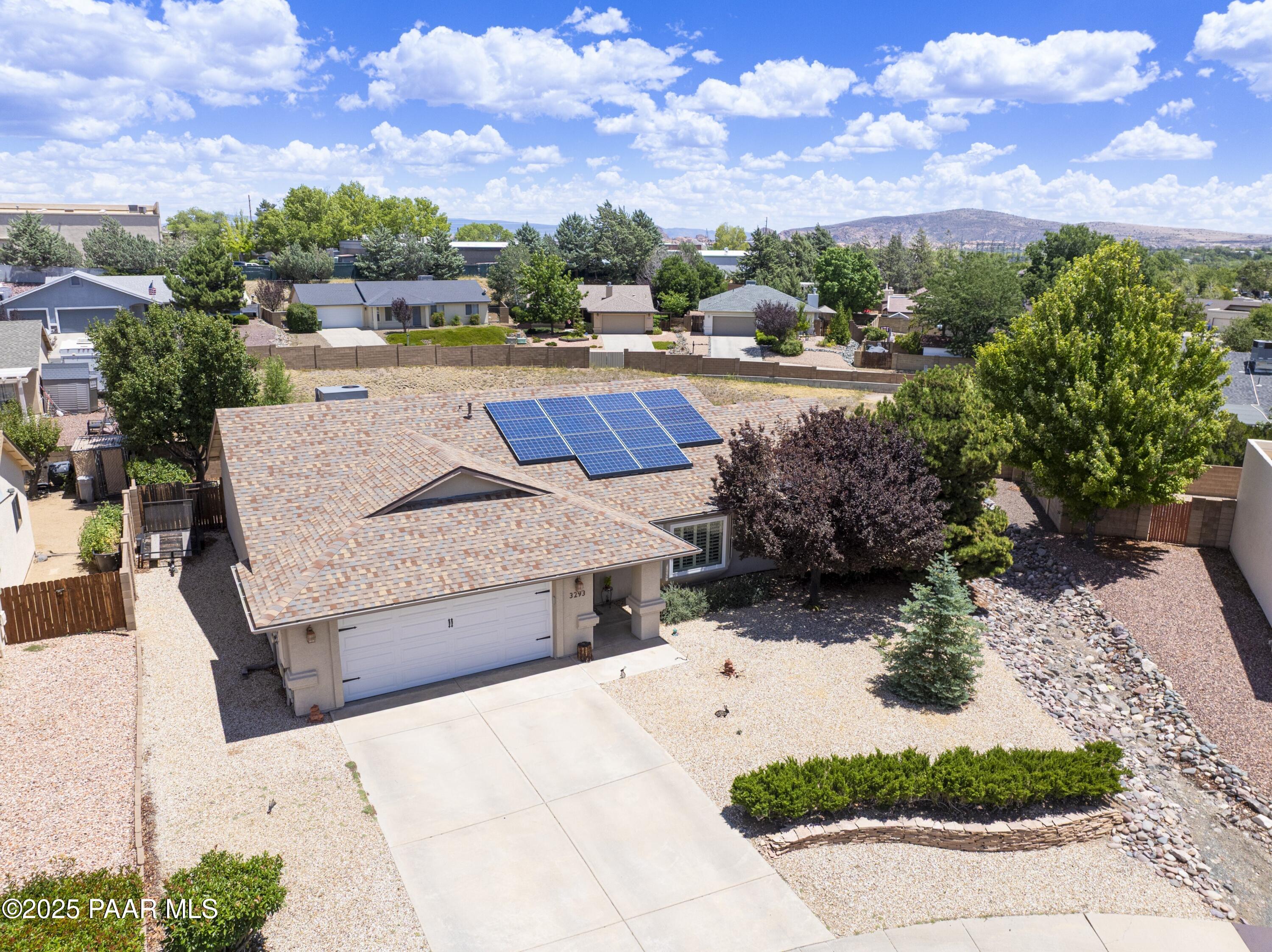 3293 Rose Lane
