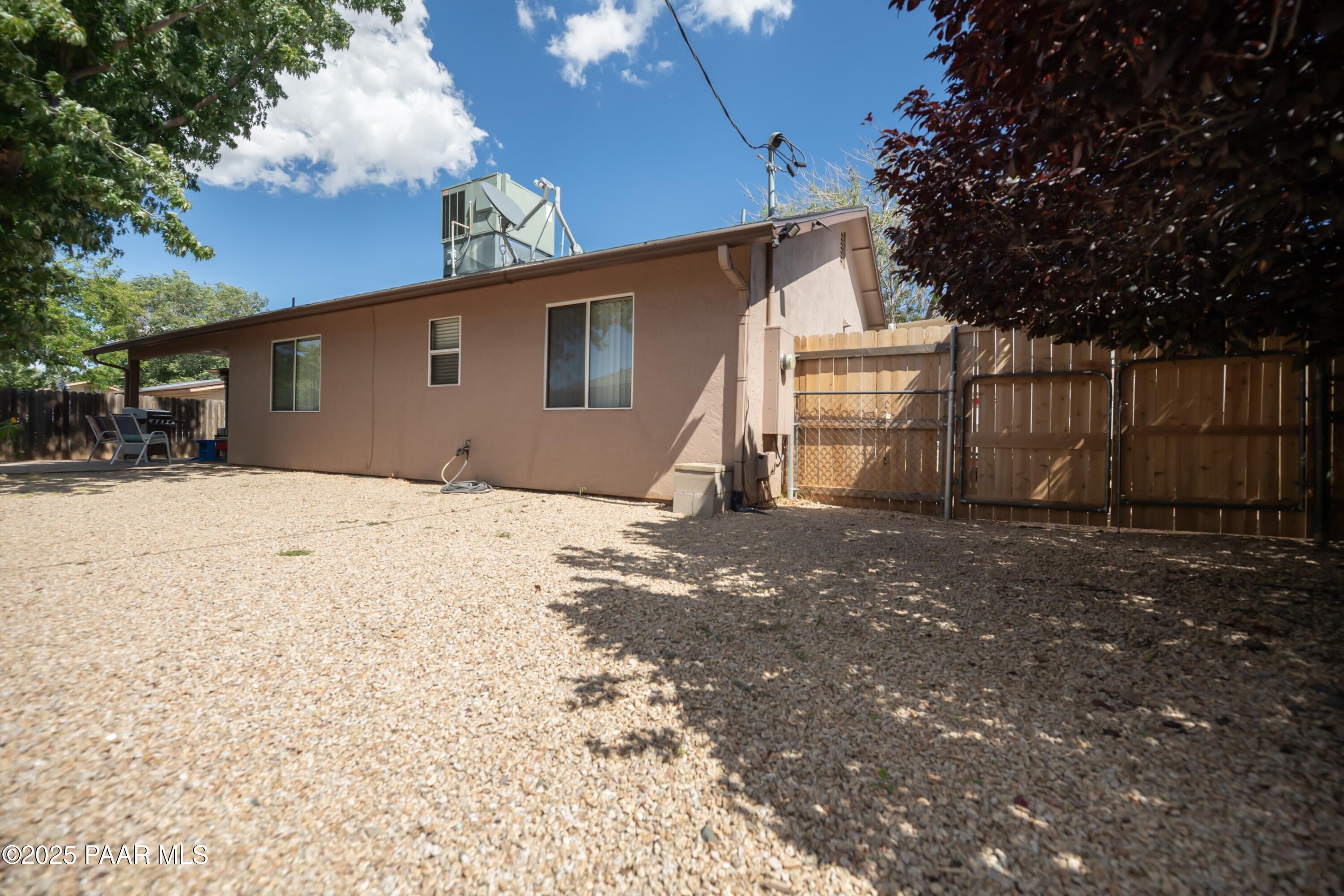 3542 N Etheridge Drive
