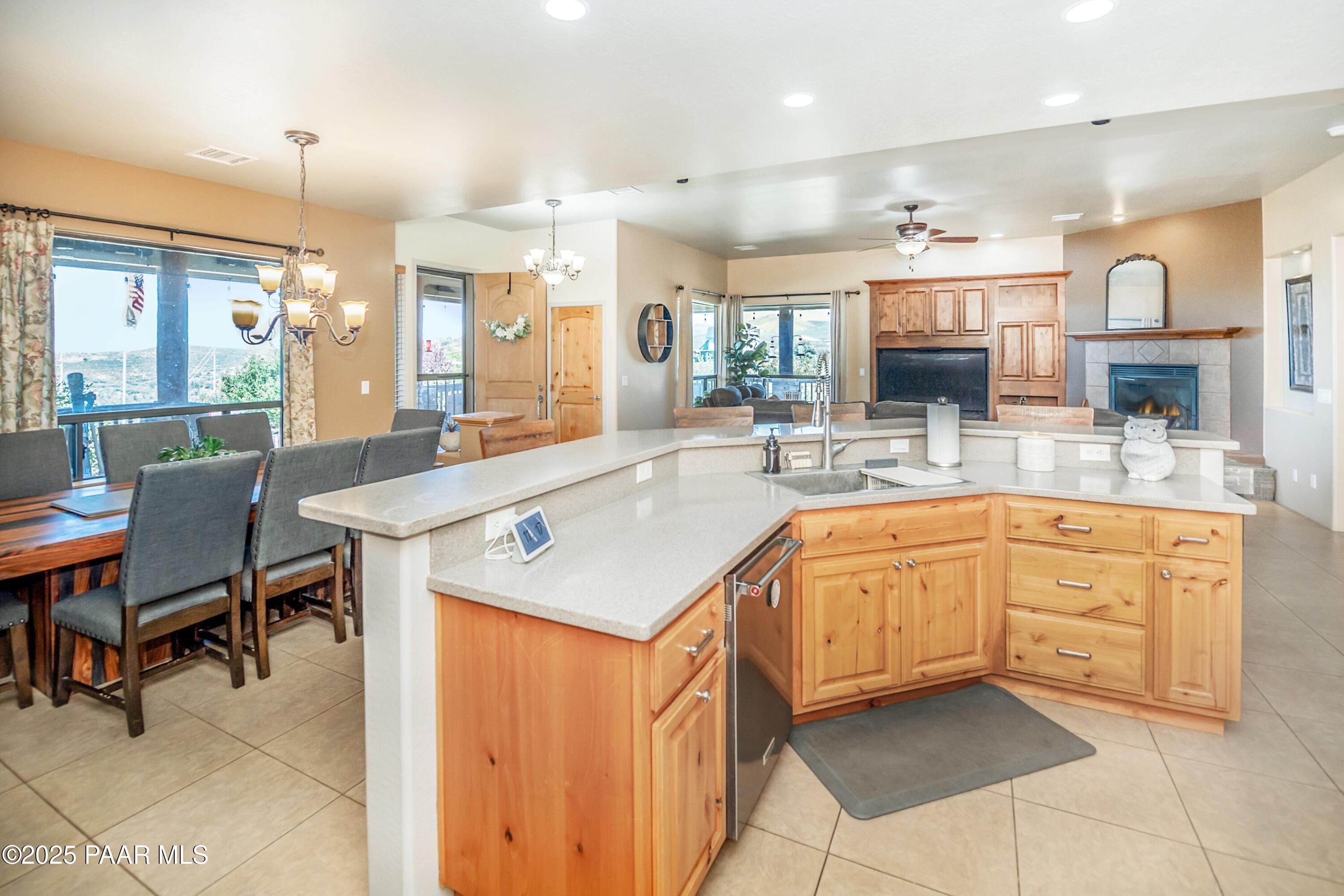 171 S Enchanted Road