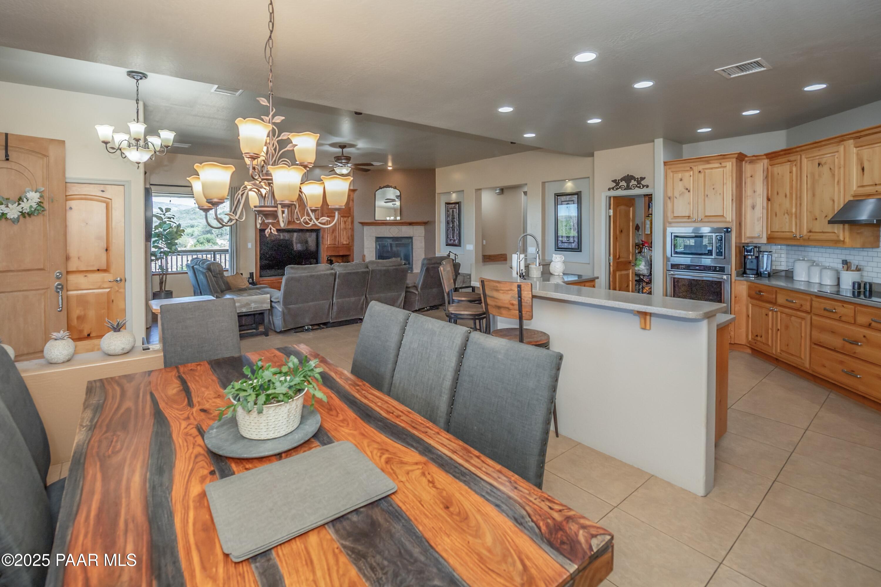 171 S Enchanted Road