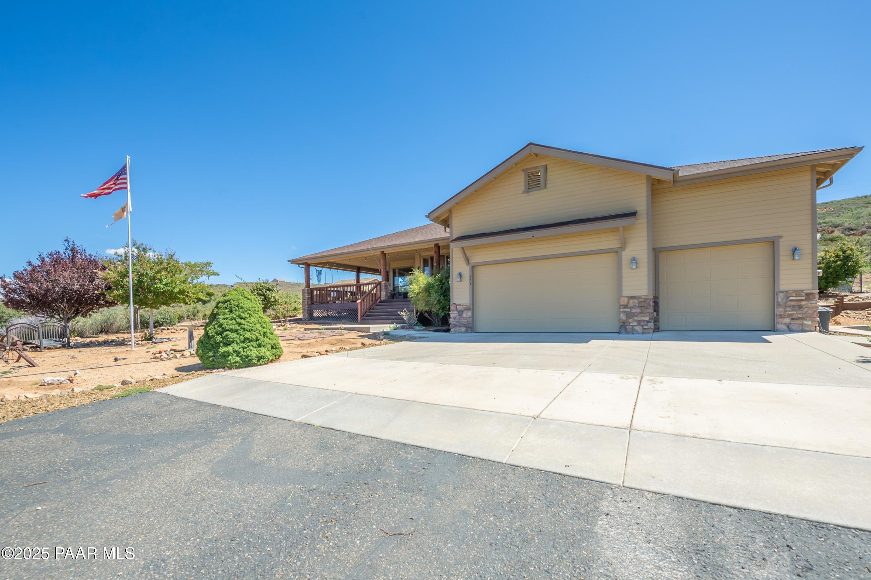 171 S Enchanted Road