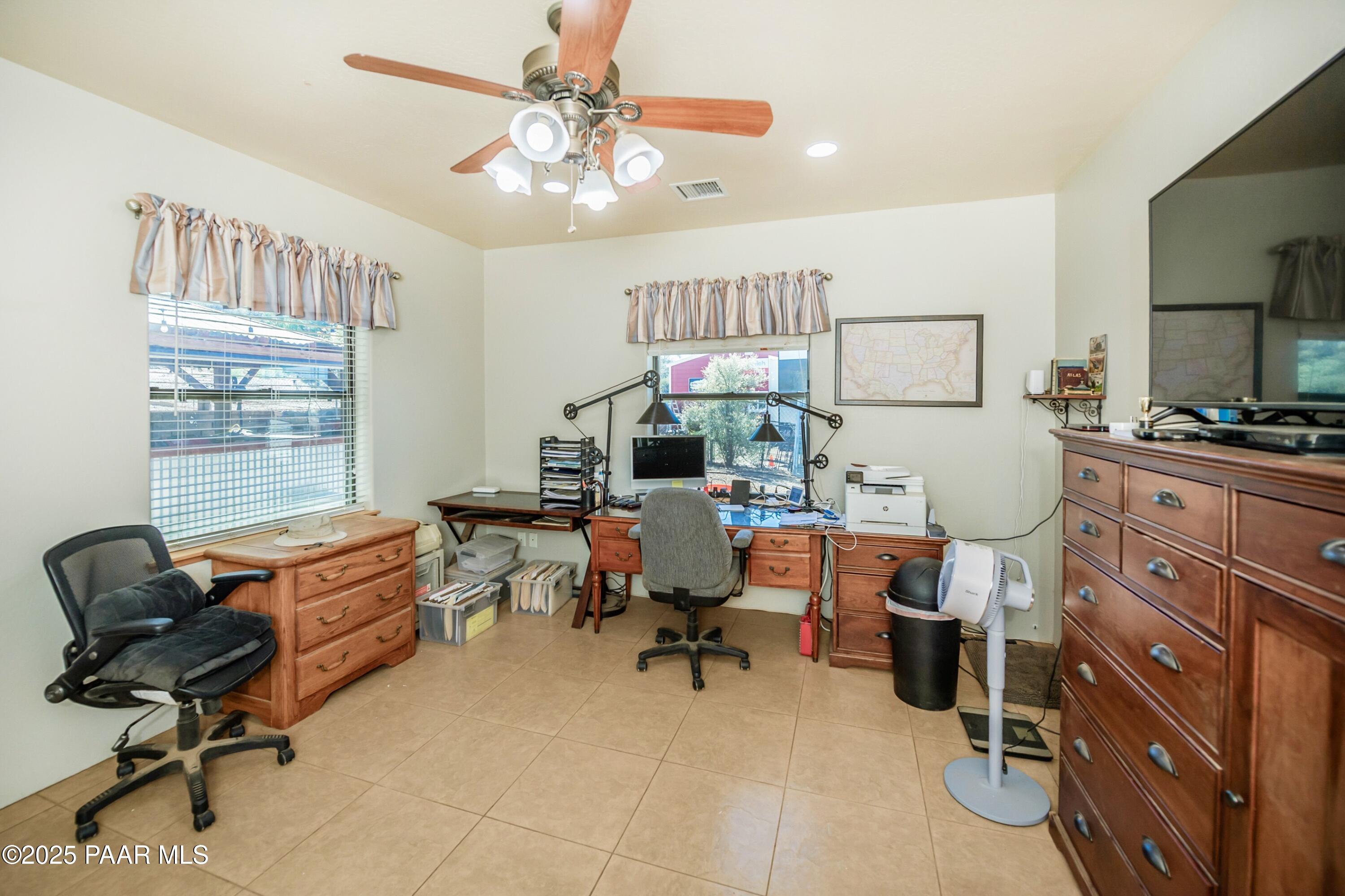 171 S Enchanted Road