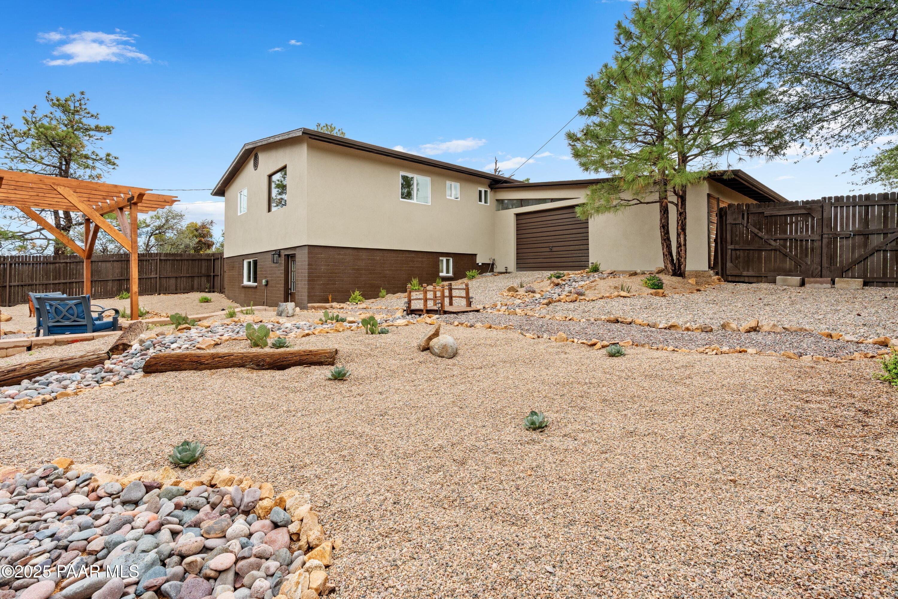 1148 S Corral Road