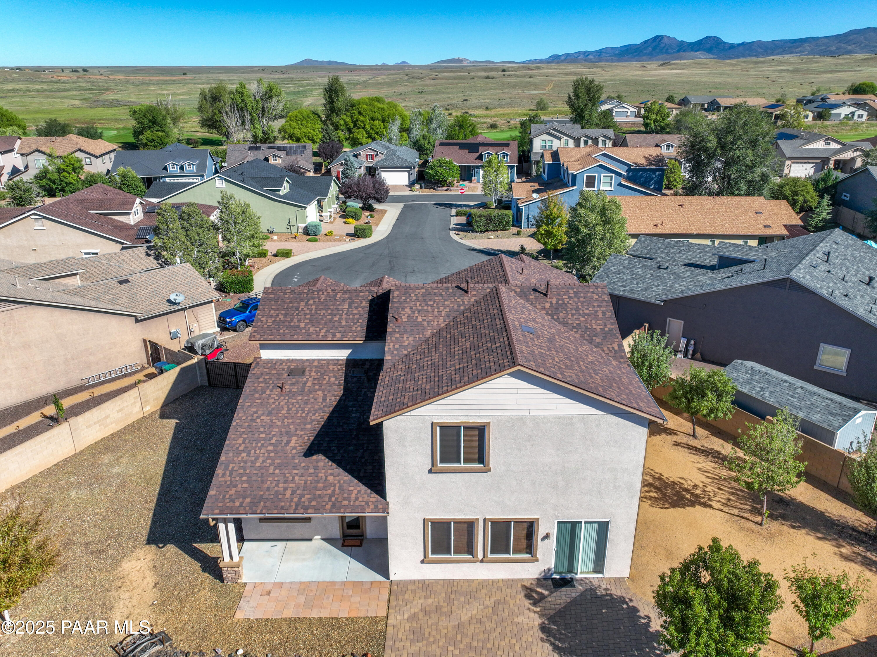 955 N Ceballos Court
