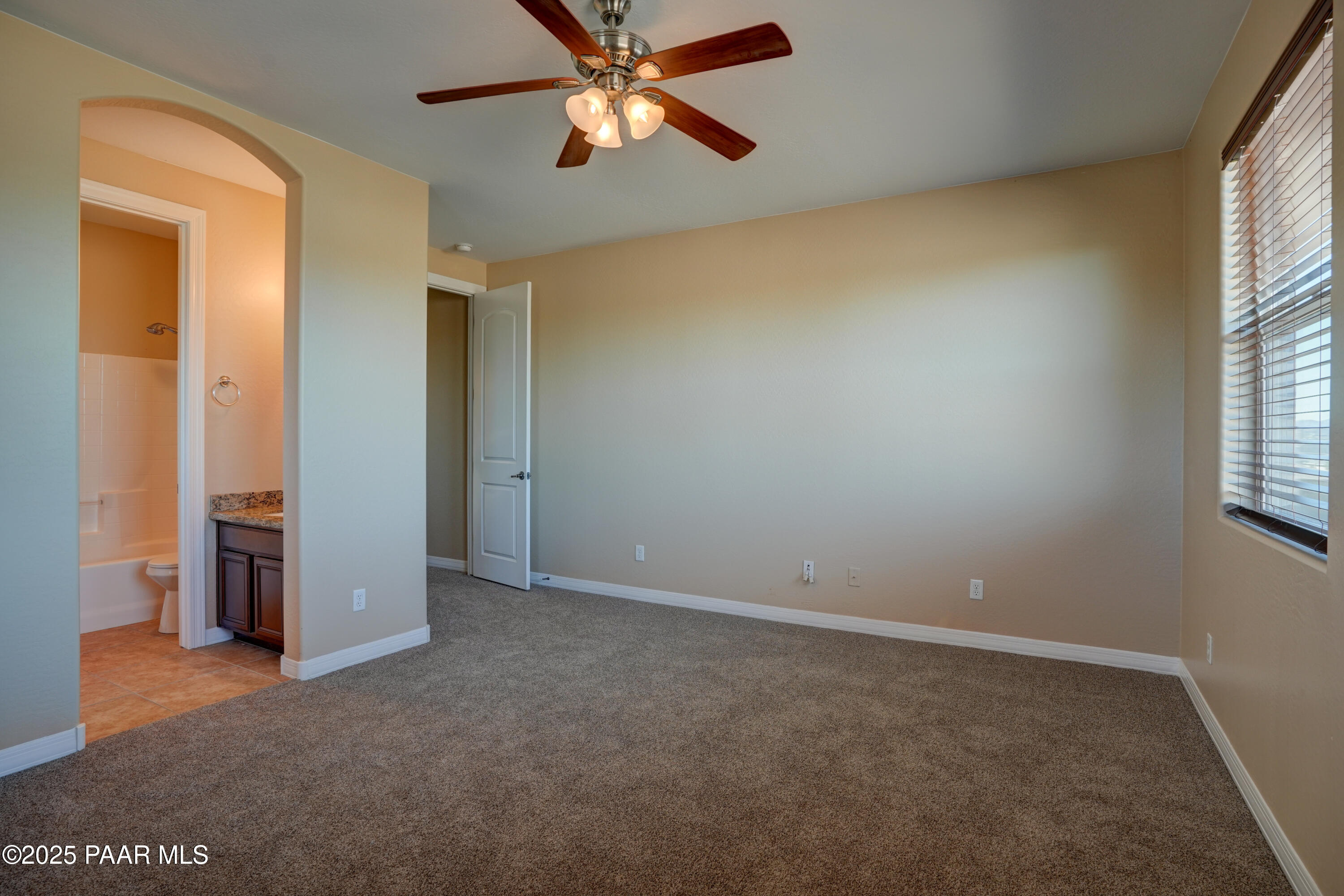 955 N Ceballos Court