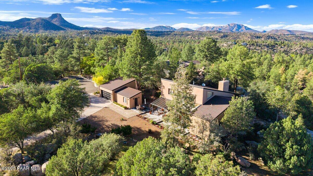 930 Country Club Drive