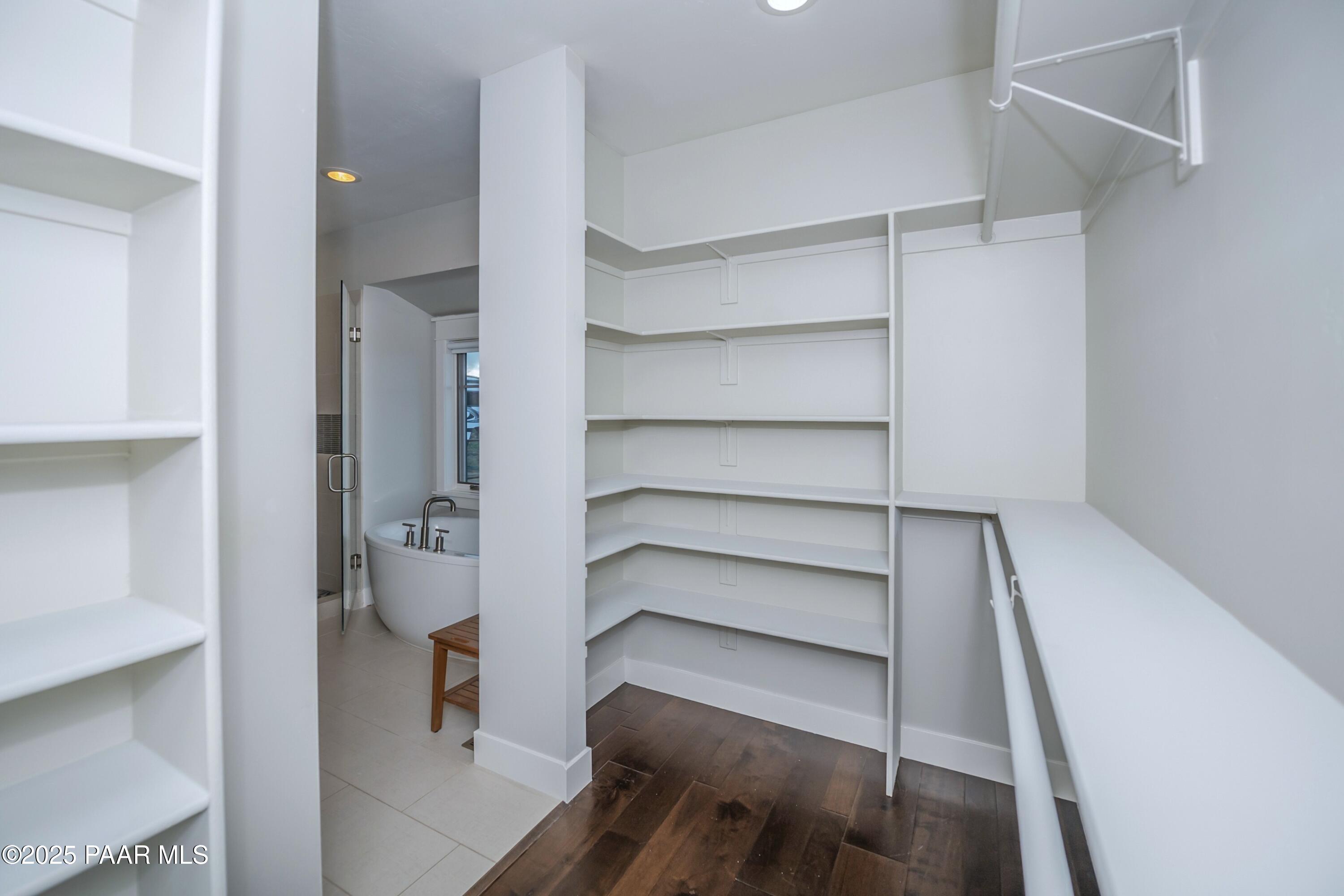 10100 N Prescott Ridge Road