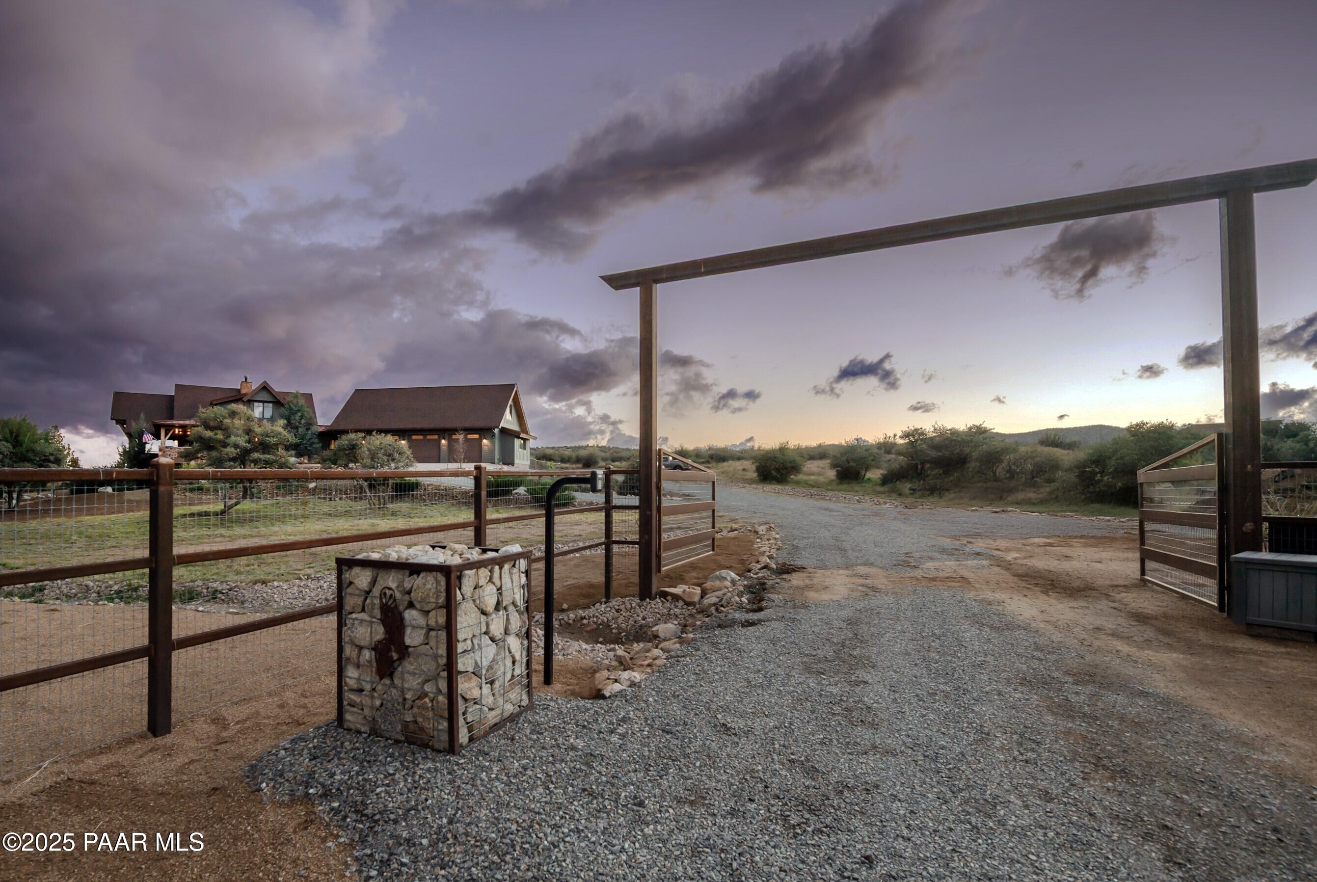 10100 N Prescott Ridge Road