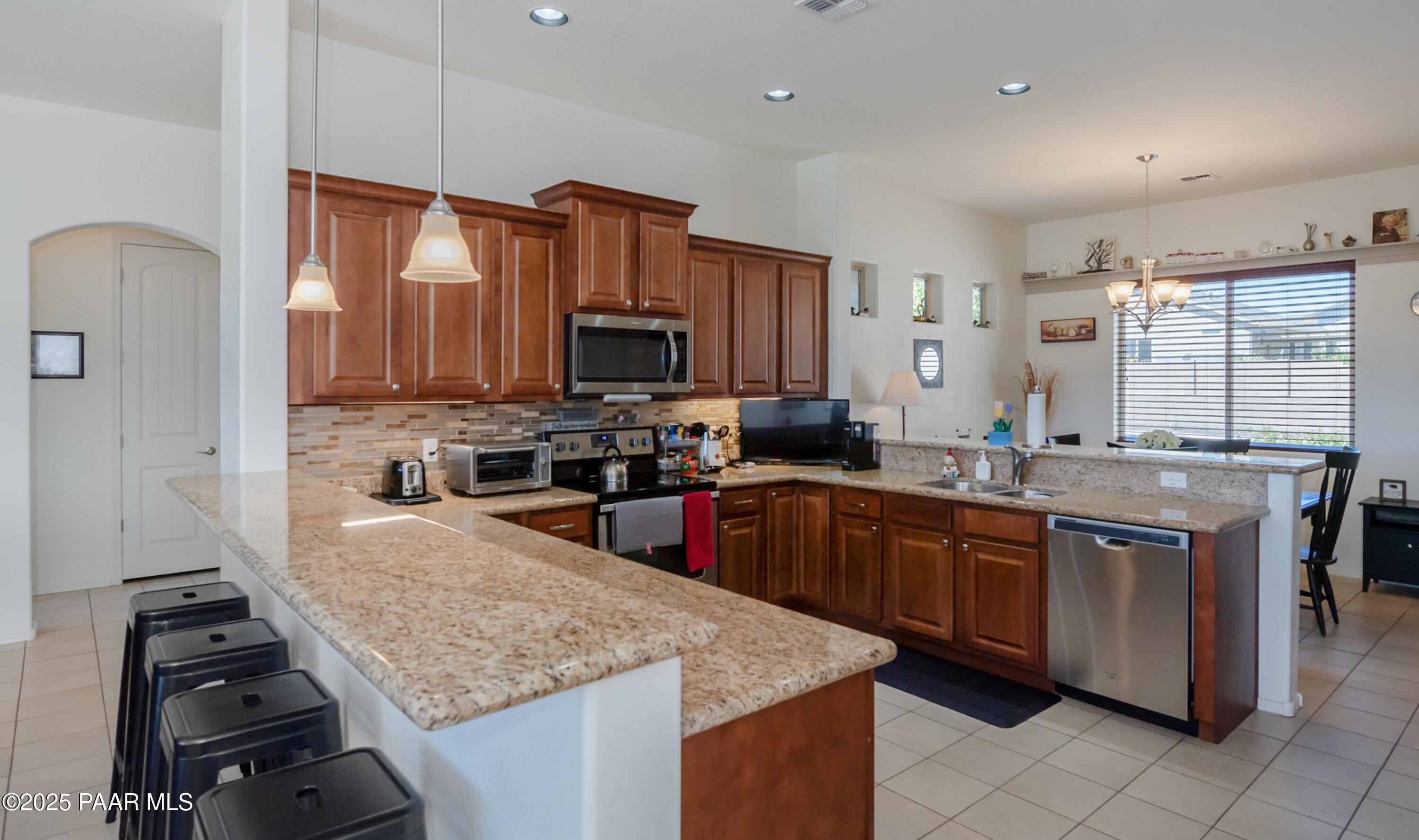 4393 N Cambridge Avenue