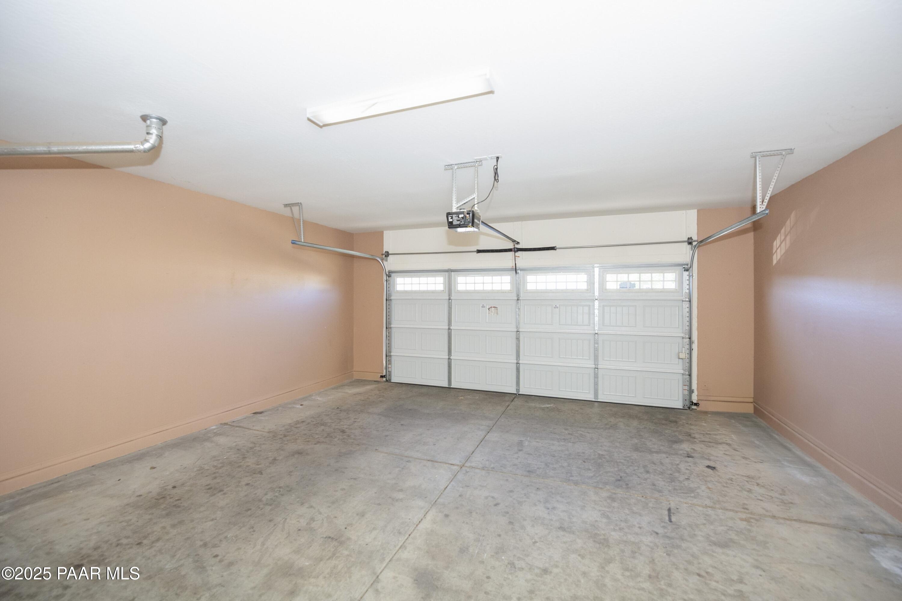 823 N Morales Street