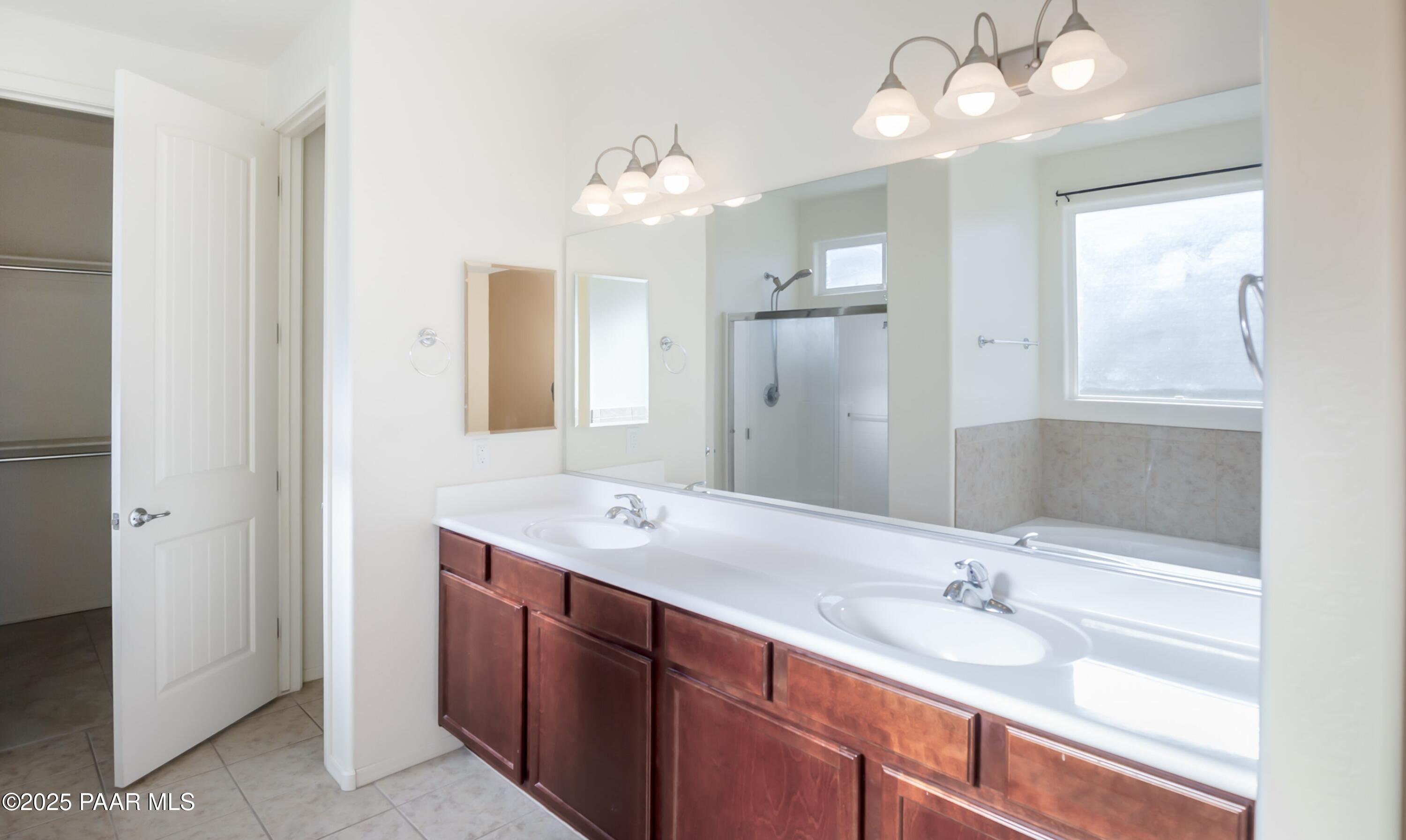 823 N Morales Street