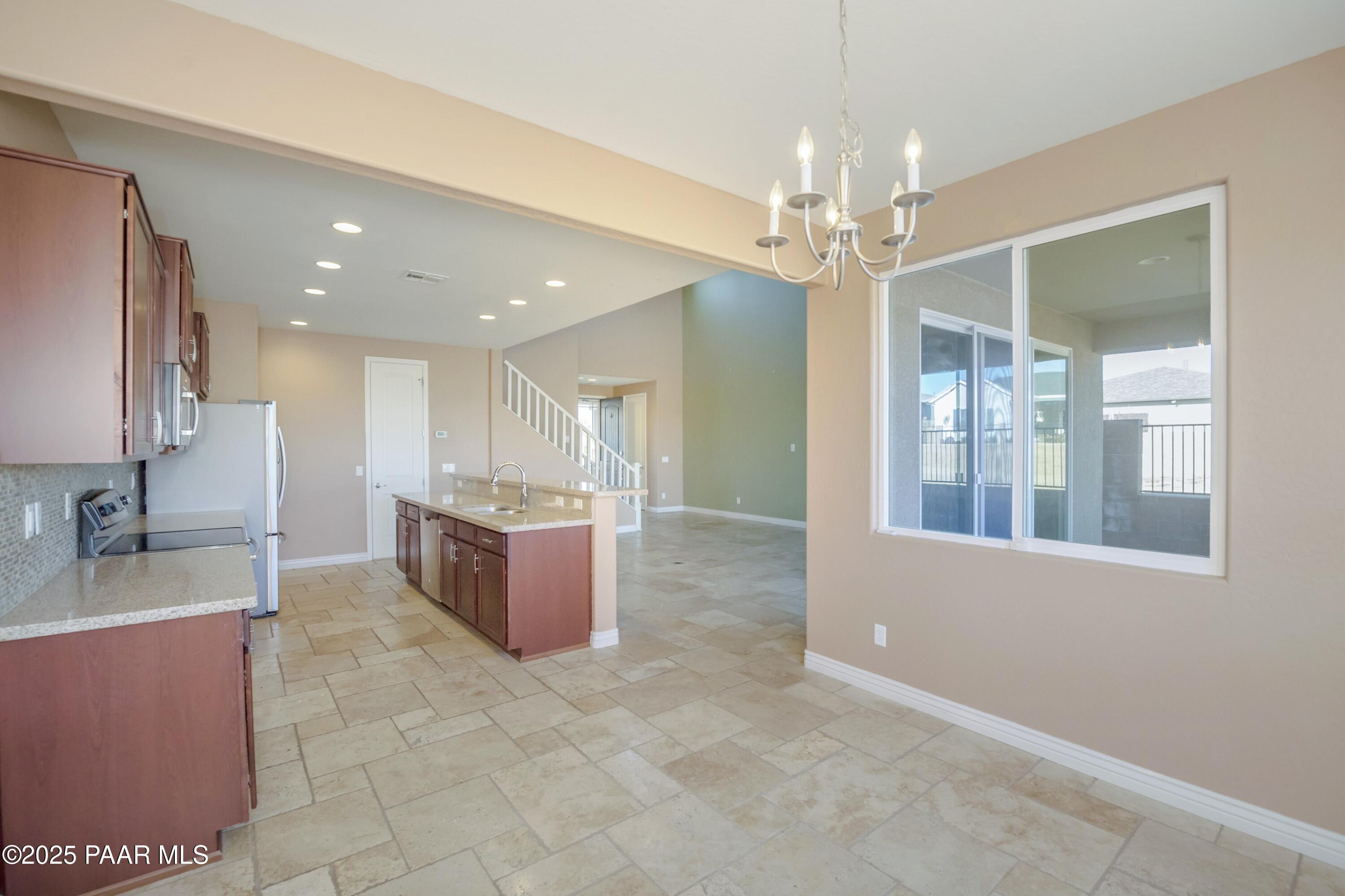 823 N Morales Street