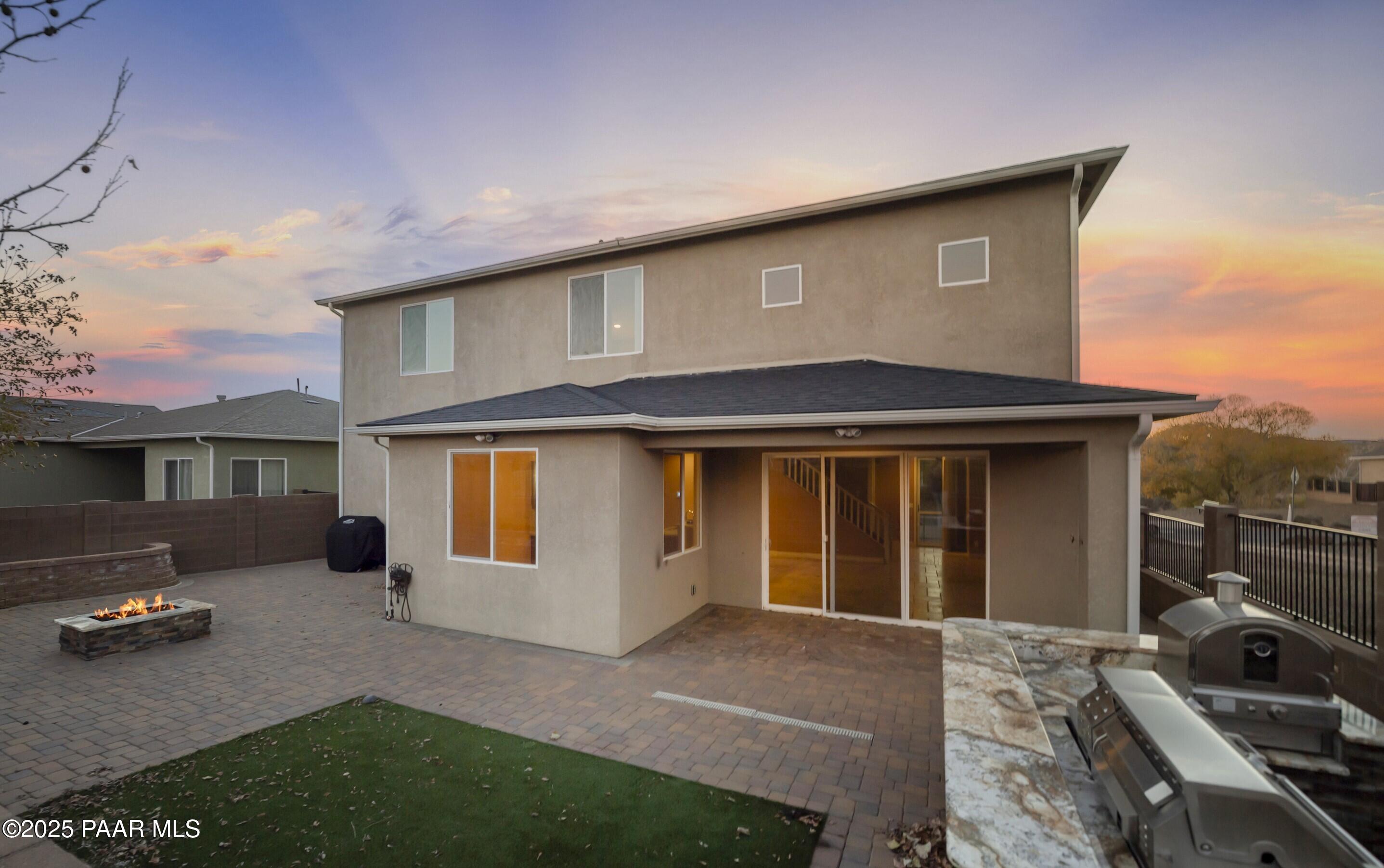 823 N Morales Street