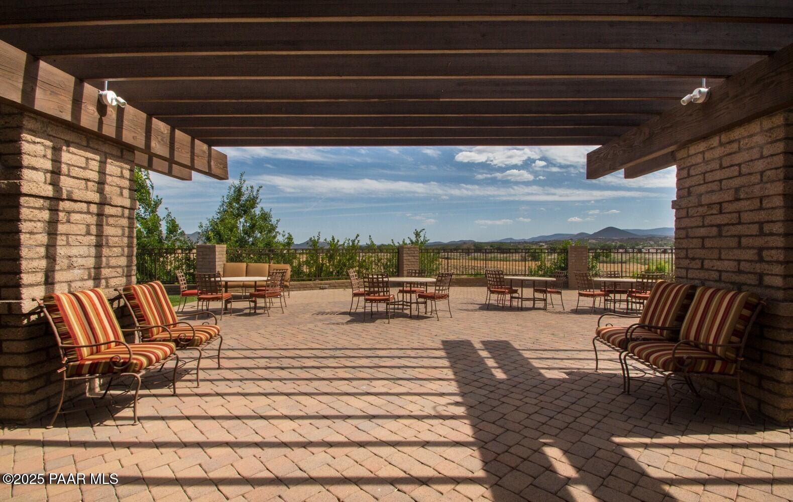 823 N Morales Street