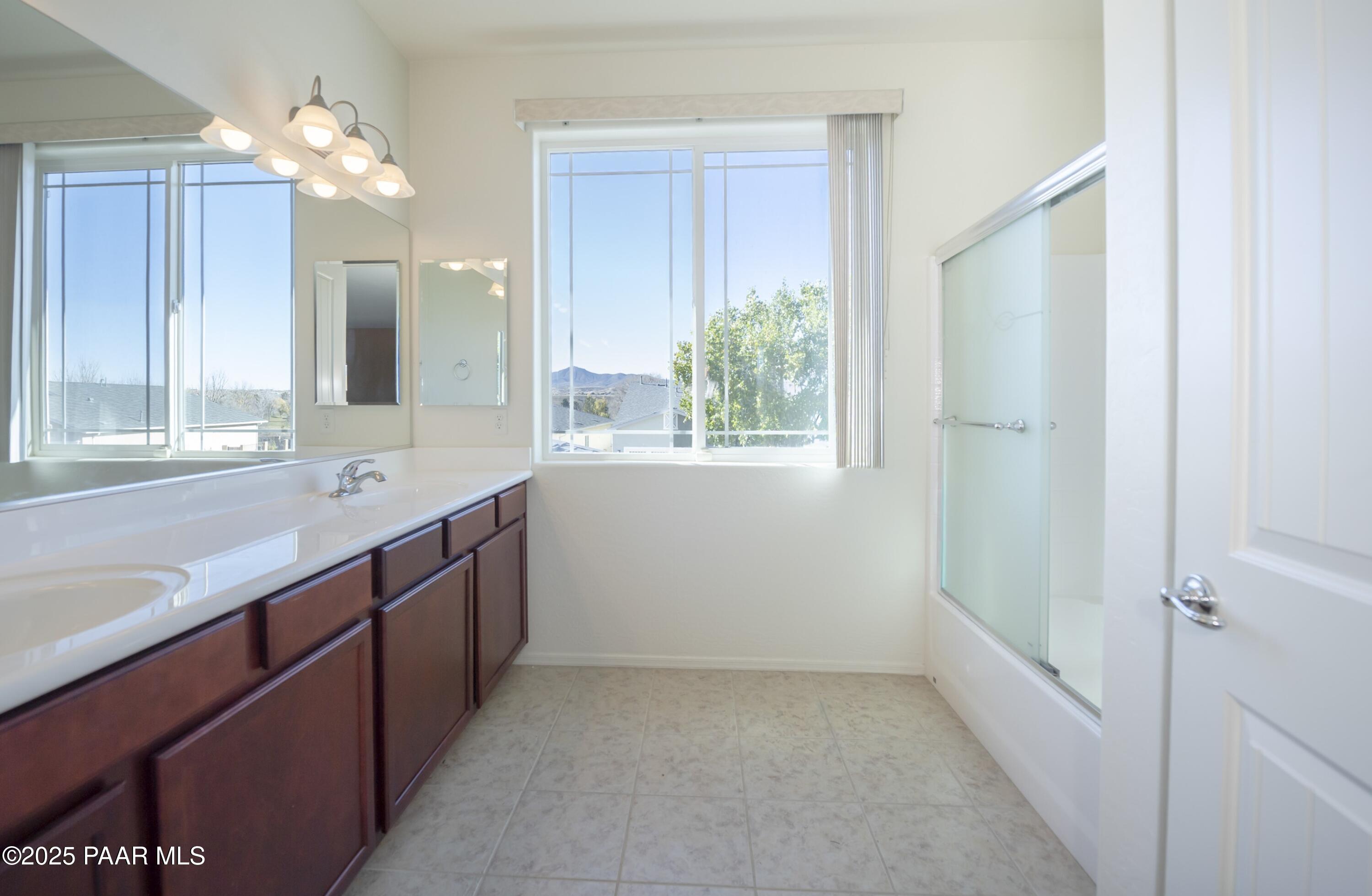 823 N Morales Street