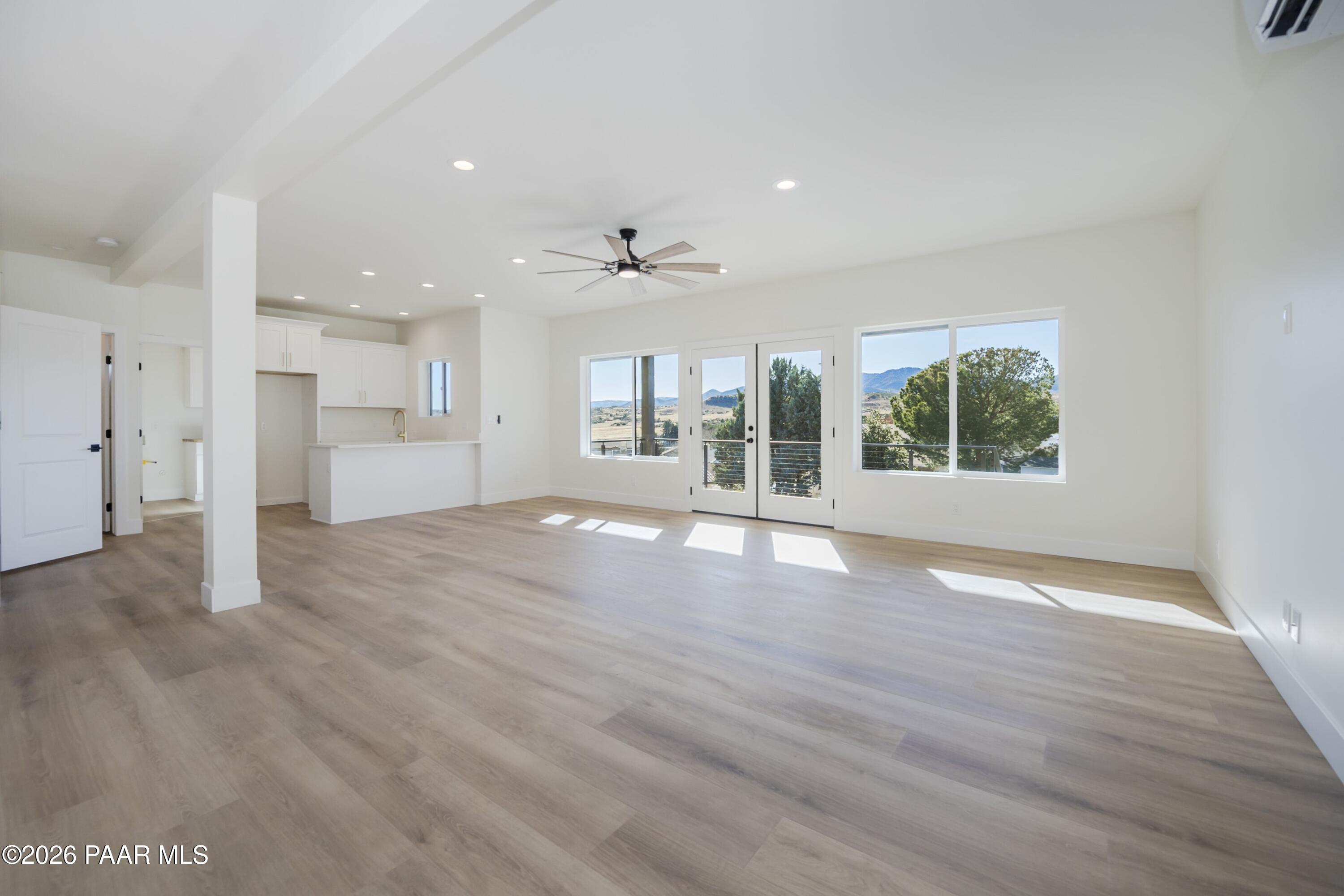 10603 E Straight Arrow Road