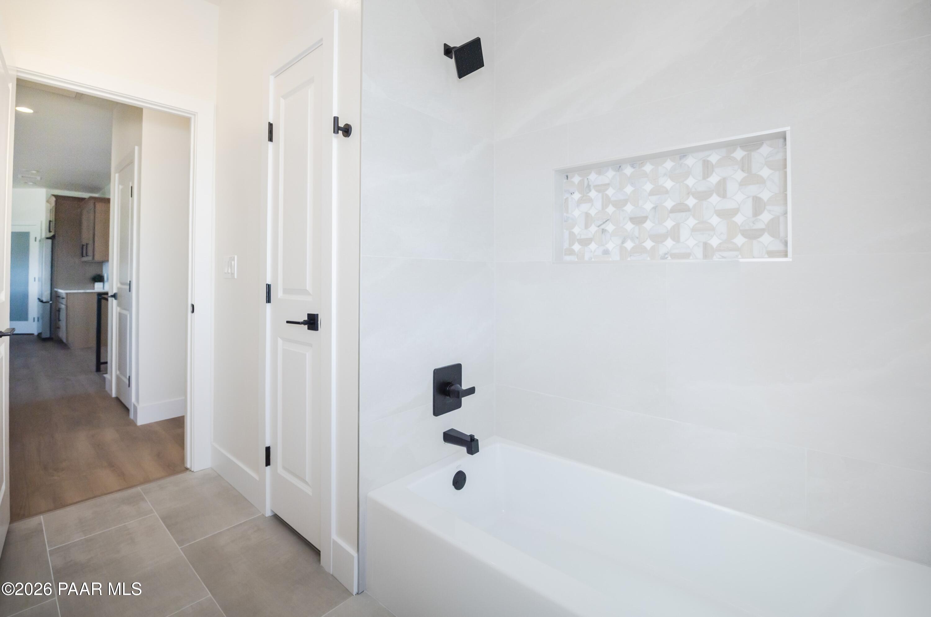 10603 E Straight Arrow Road