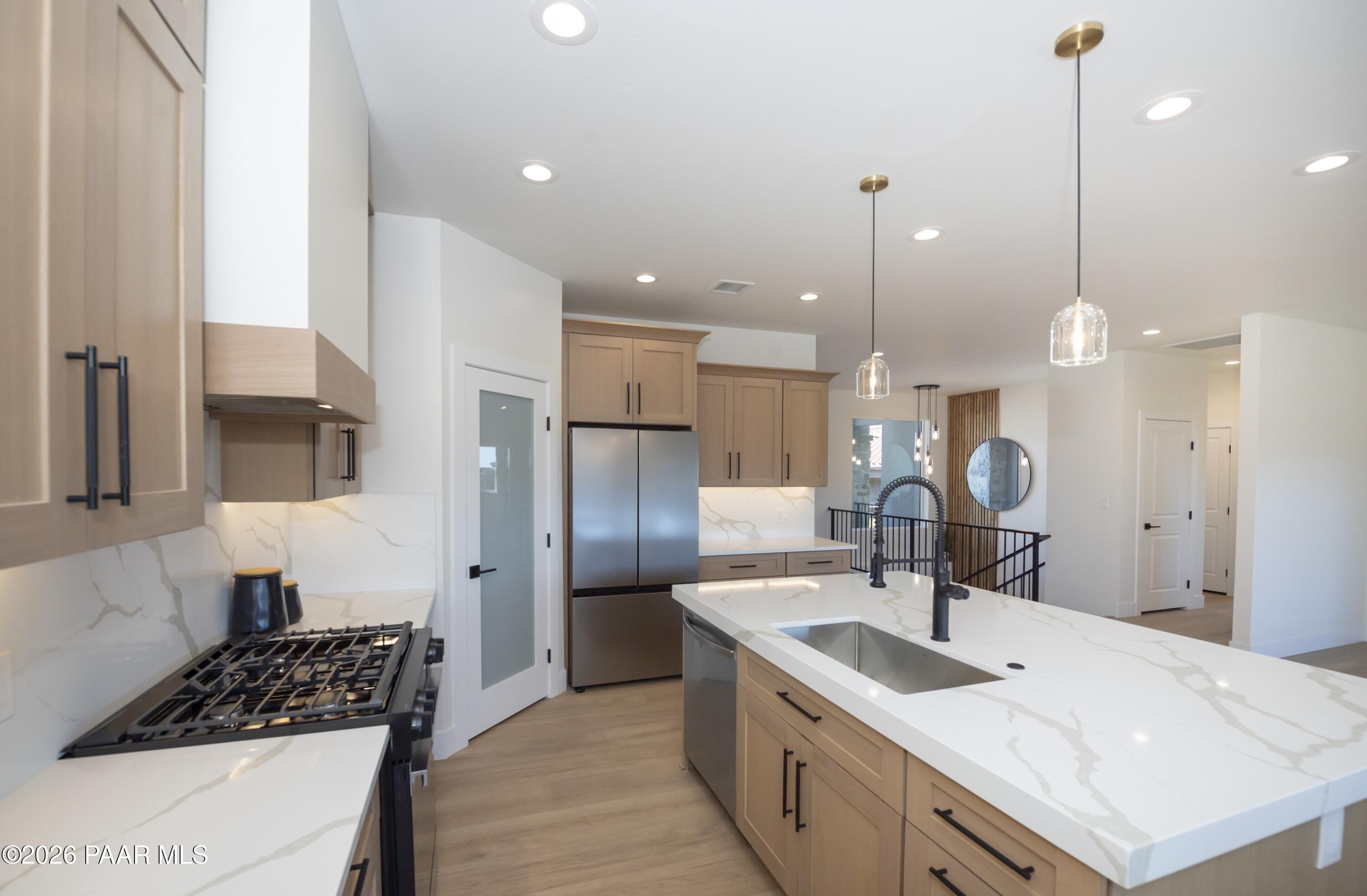 10603 E Straight Arrow Road