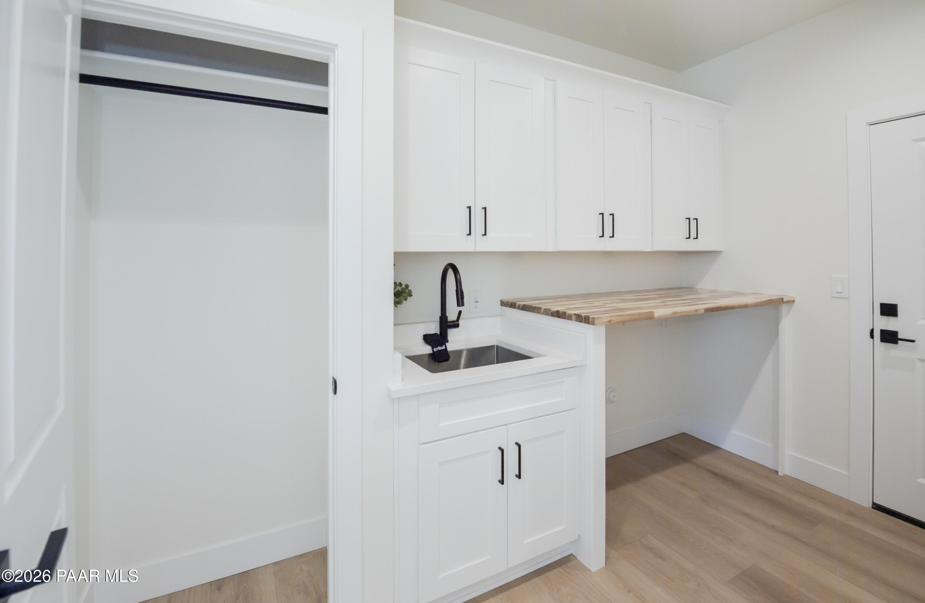 10603 E Straight Arrow Road