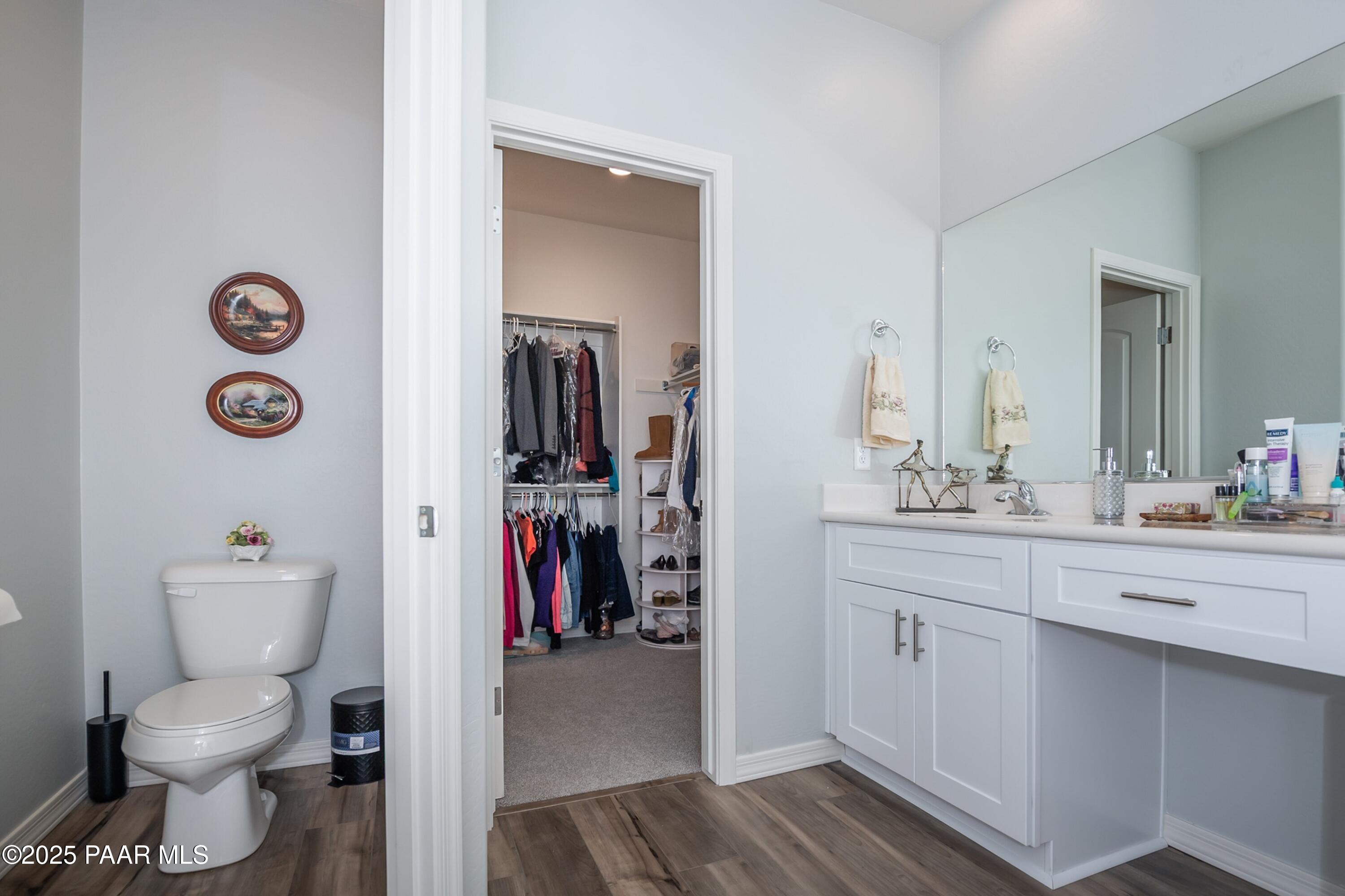 7665 E Fieldstone Drive