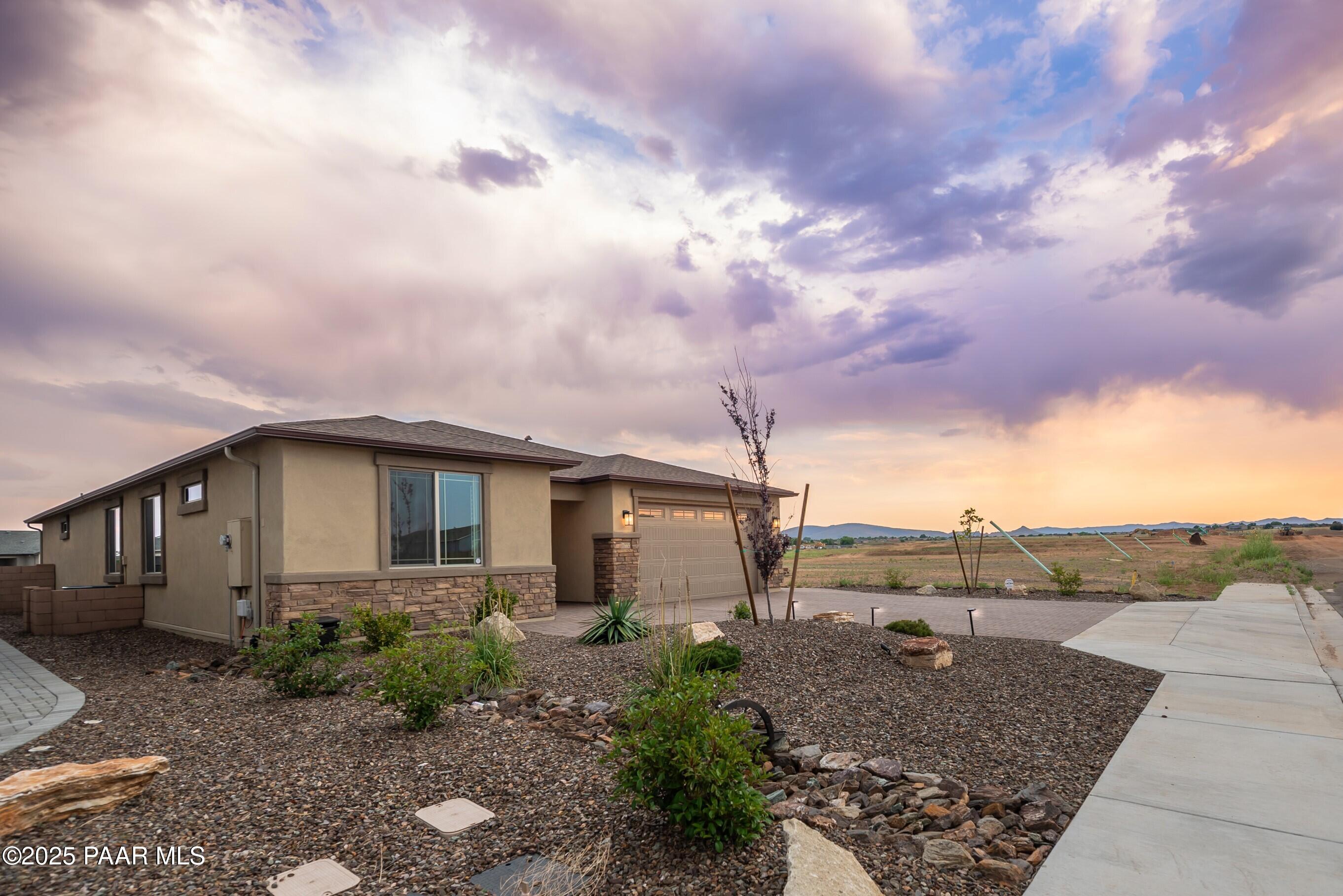 7665 E Fieldstone Drive