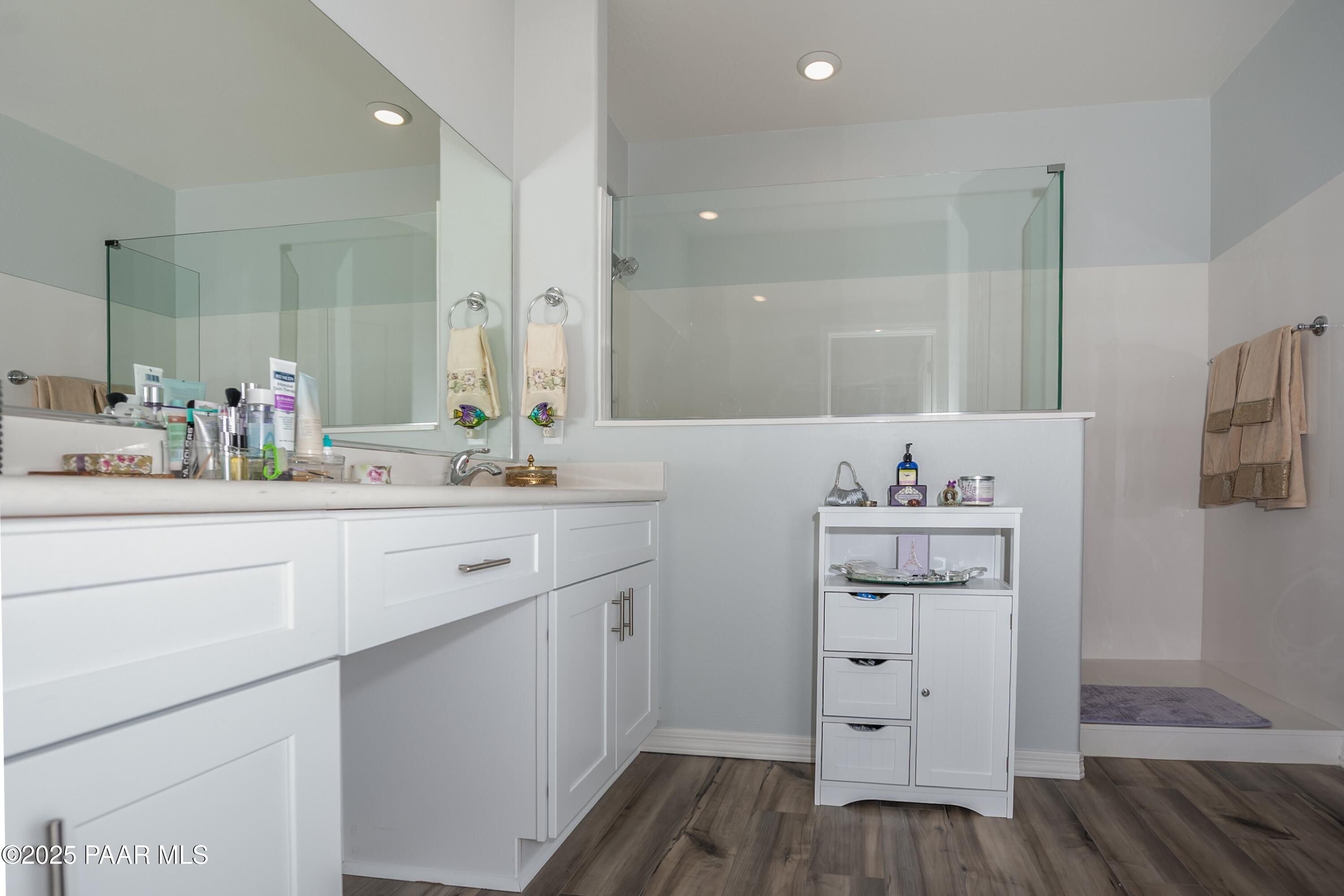 7665 E Fieldstone Drive