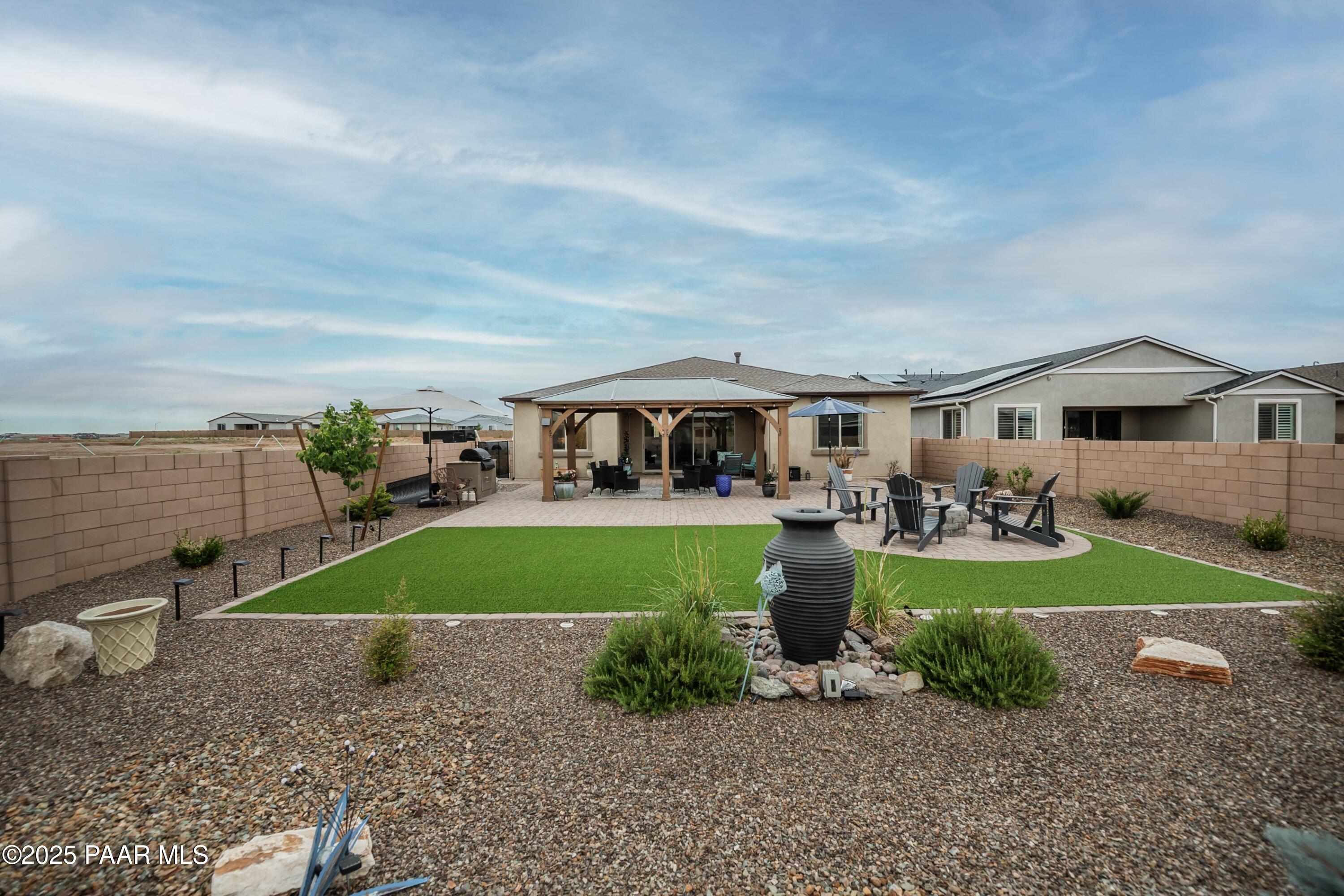 7665 E Fieldstone Drive