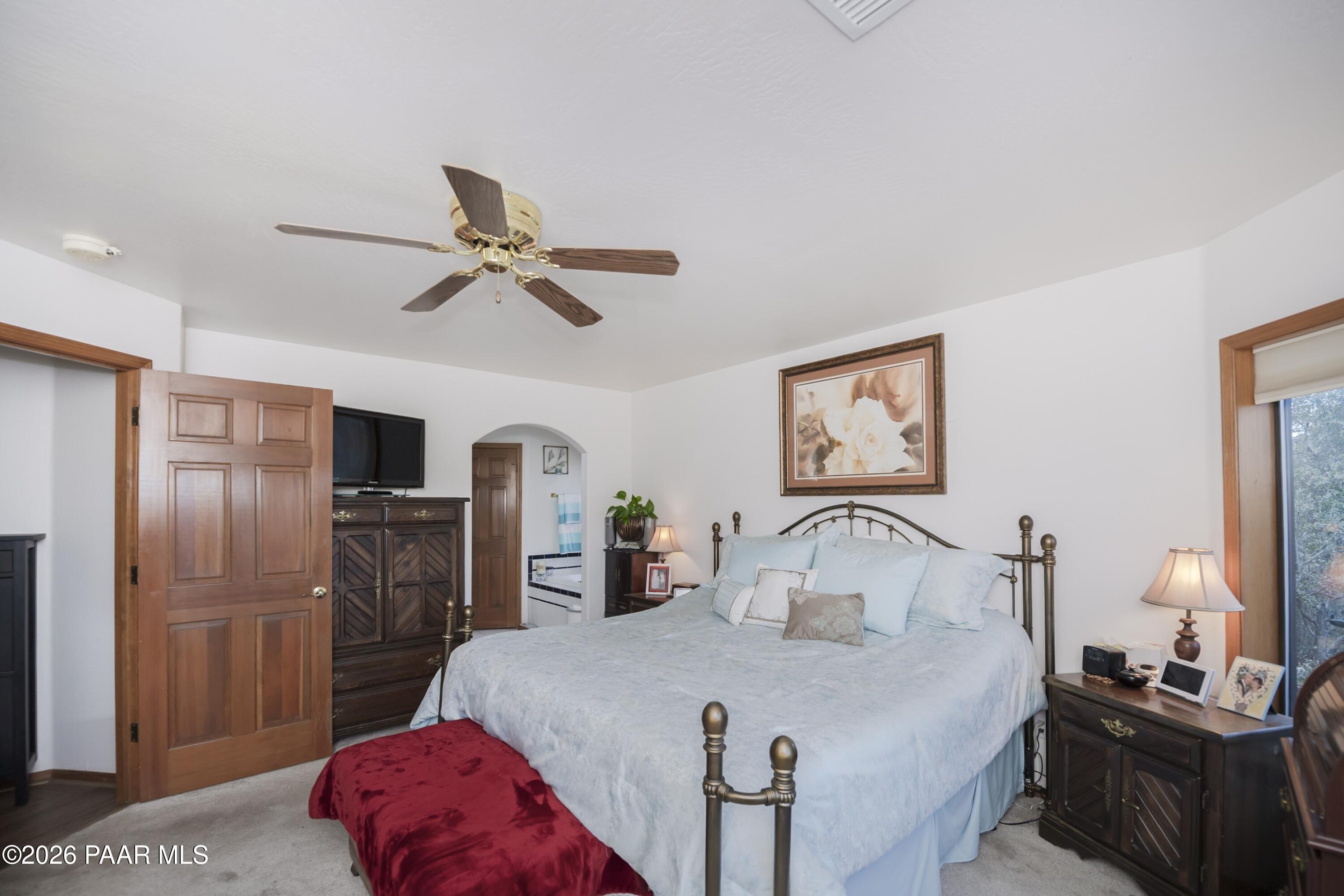 1420 Royal Oak Circle