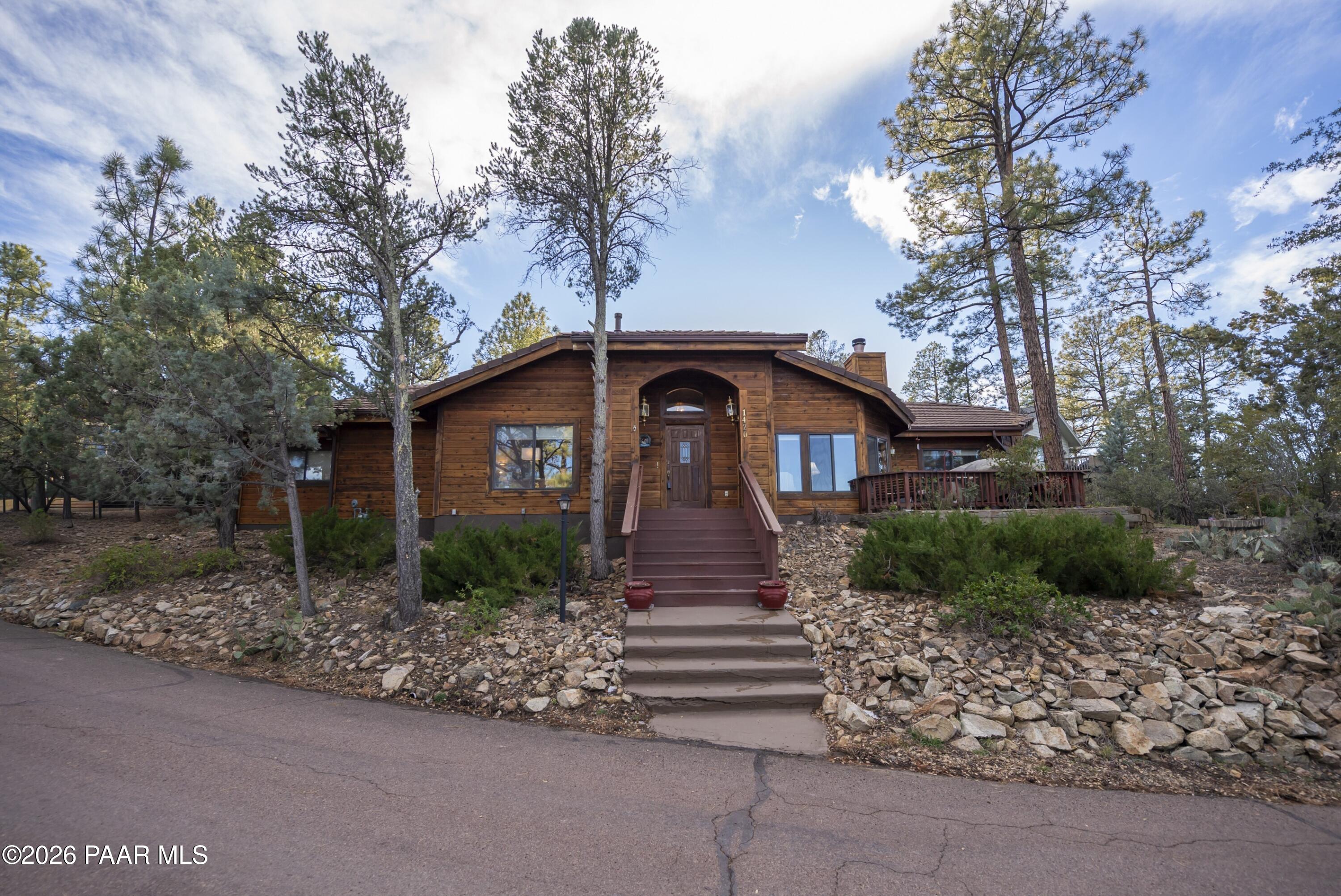 1420 Royal Oak Circle