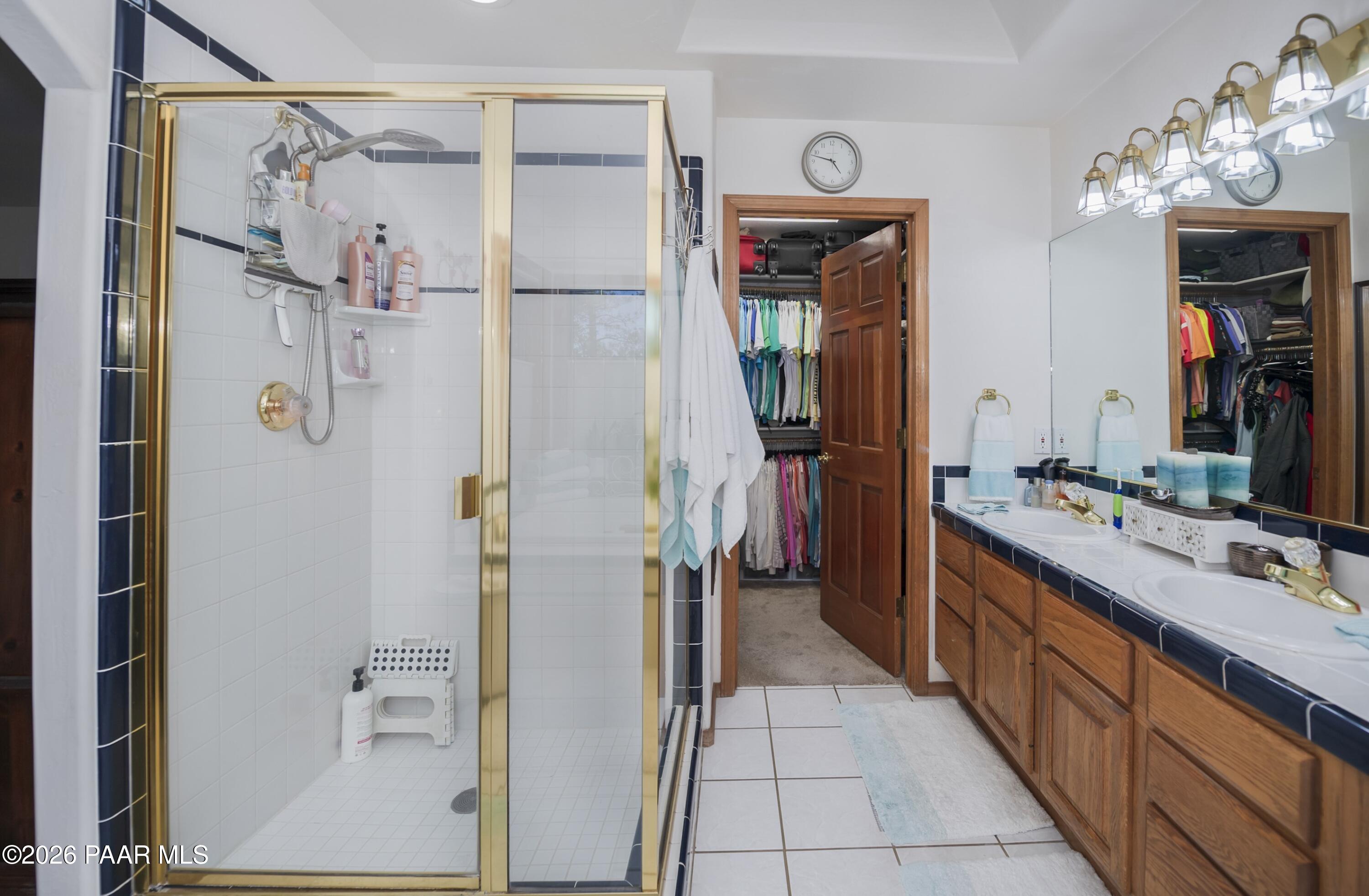 1420 Royal Oak Circle