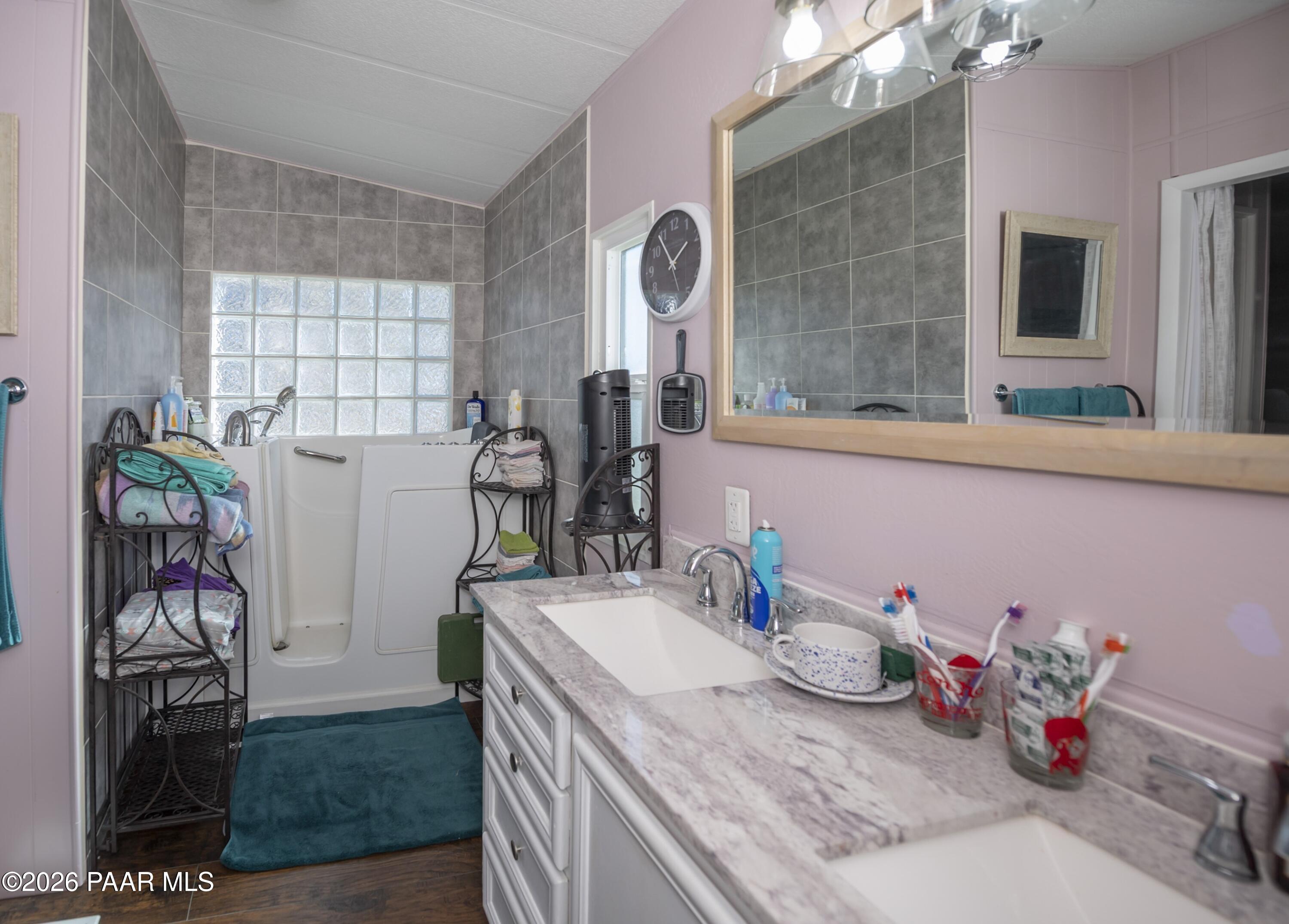 10293 E Manzanita Trail