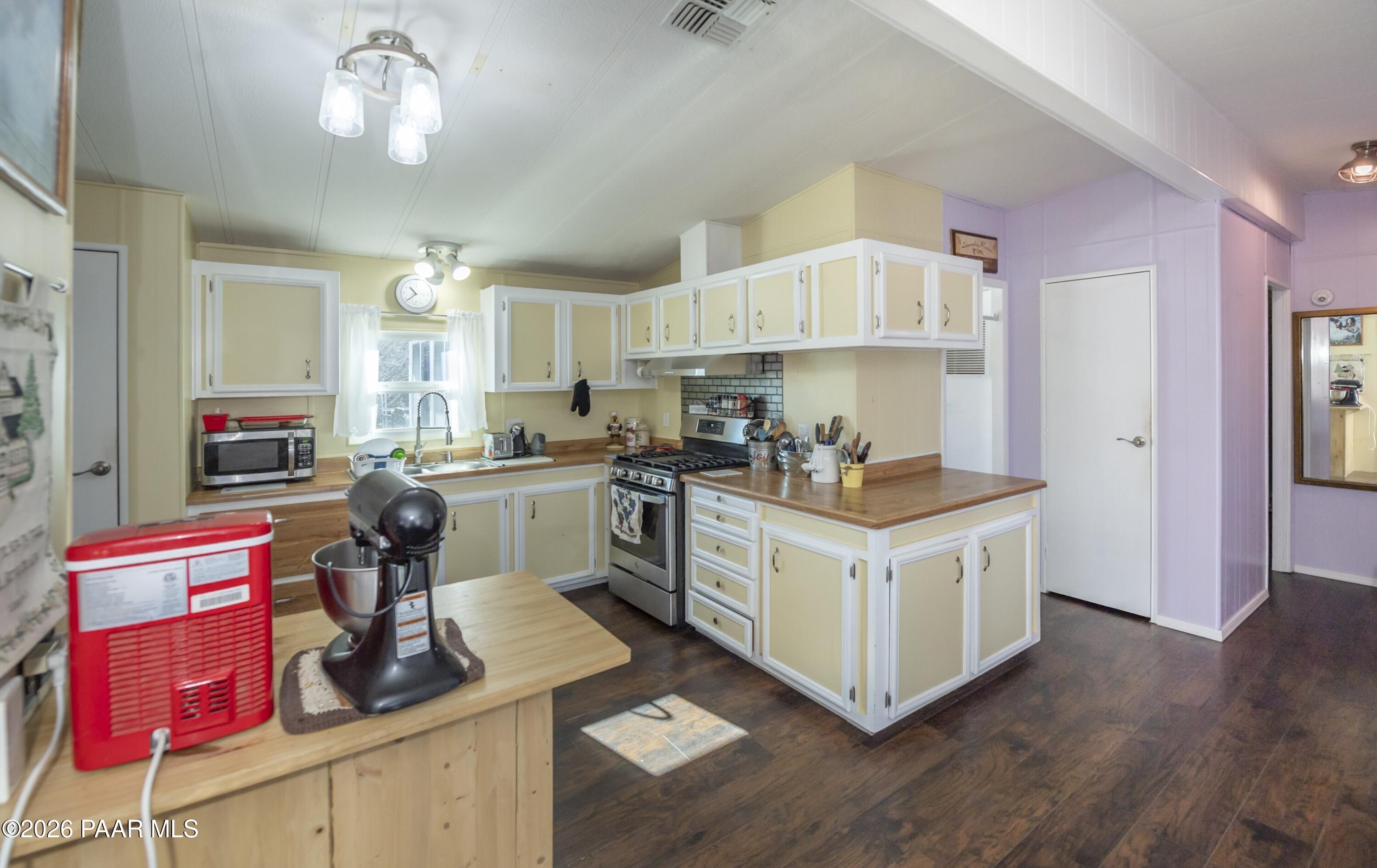 10293 E Manzanita Trail