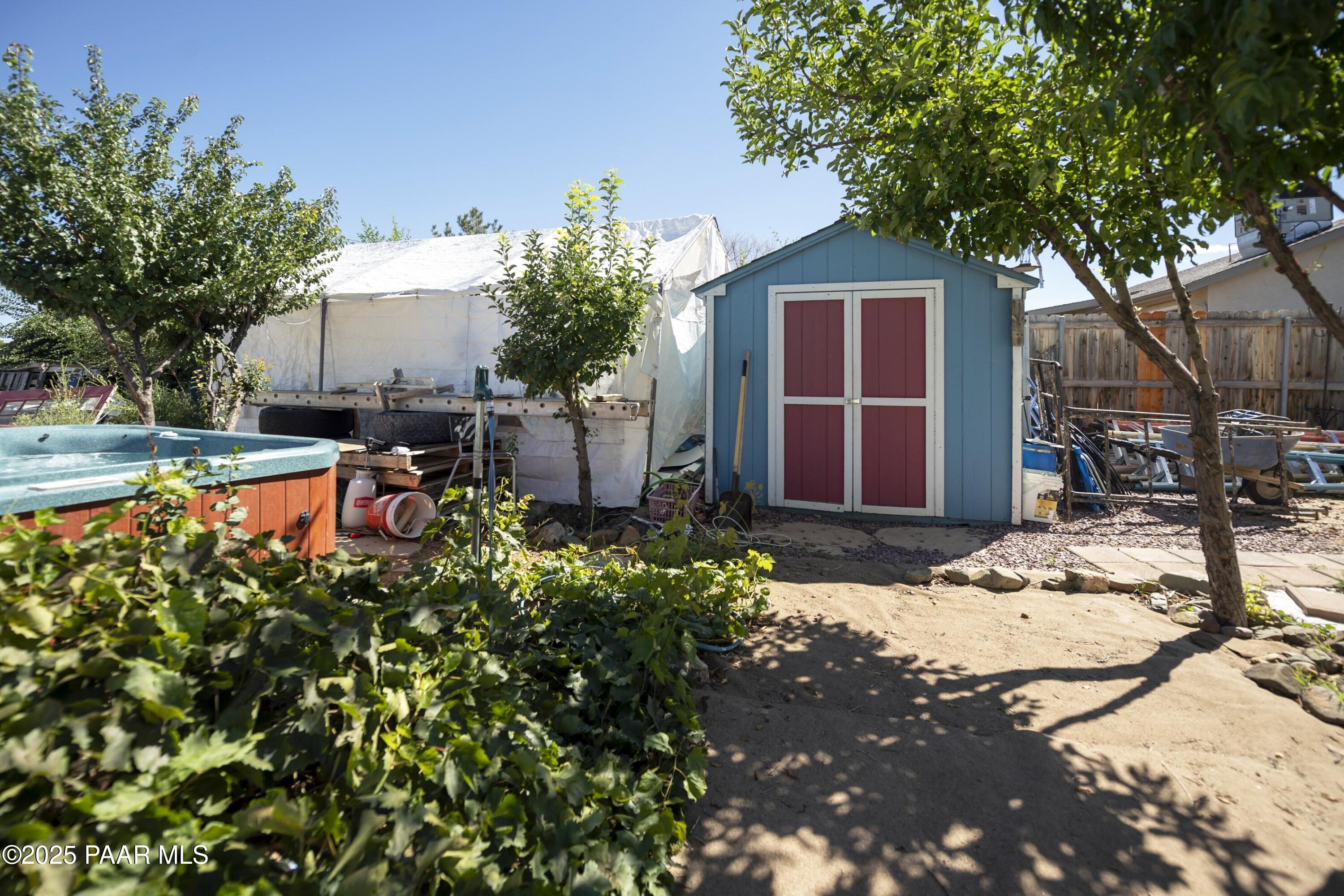 3161 N Valley View Drive