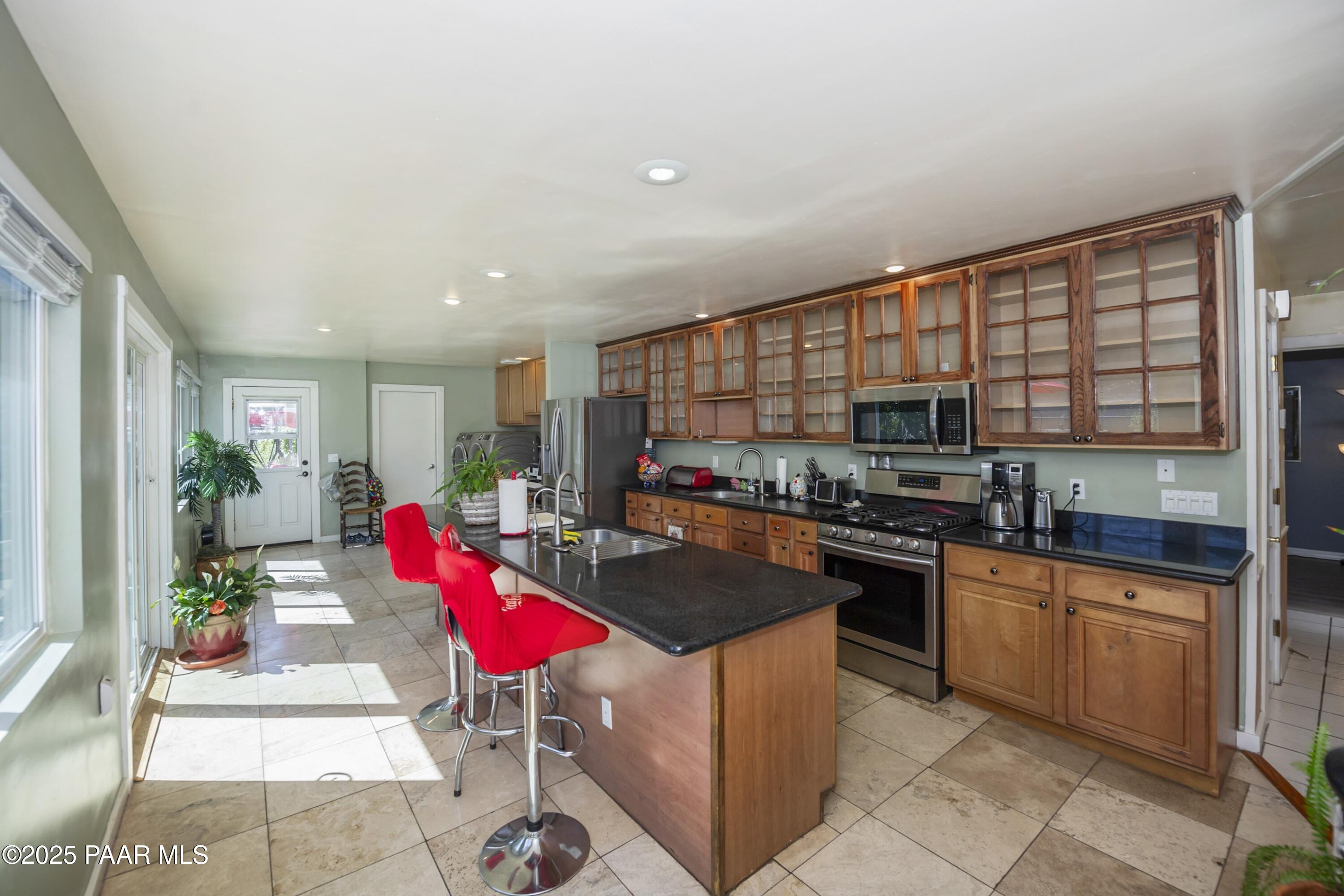 3161 N Valley View Drive