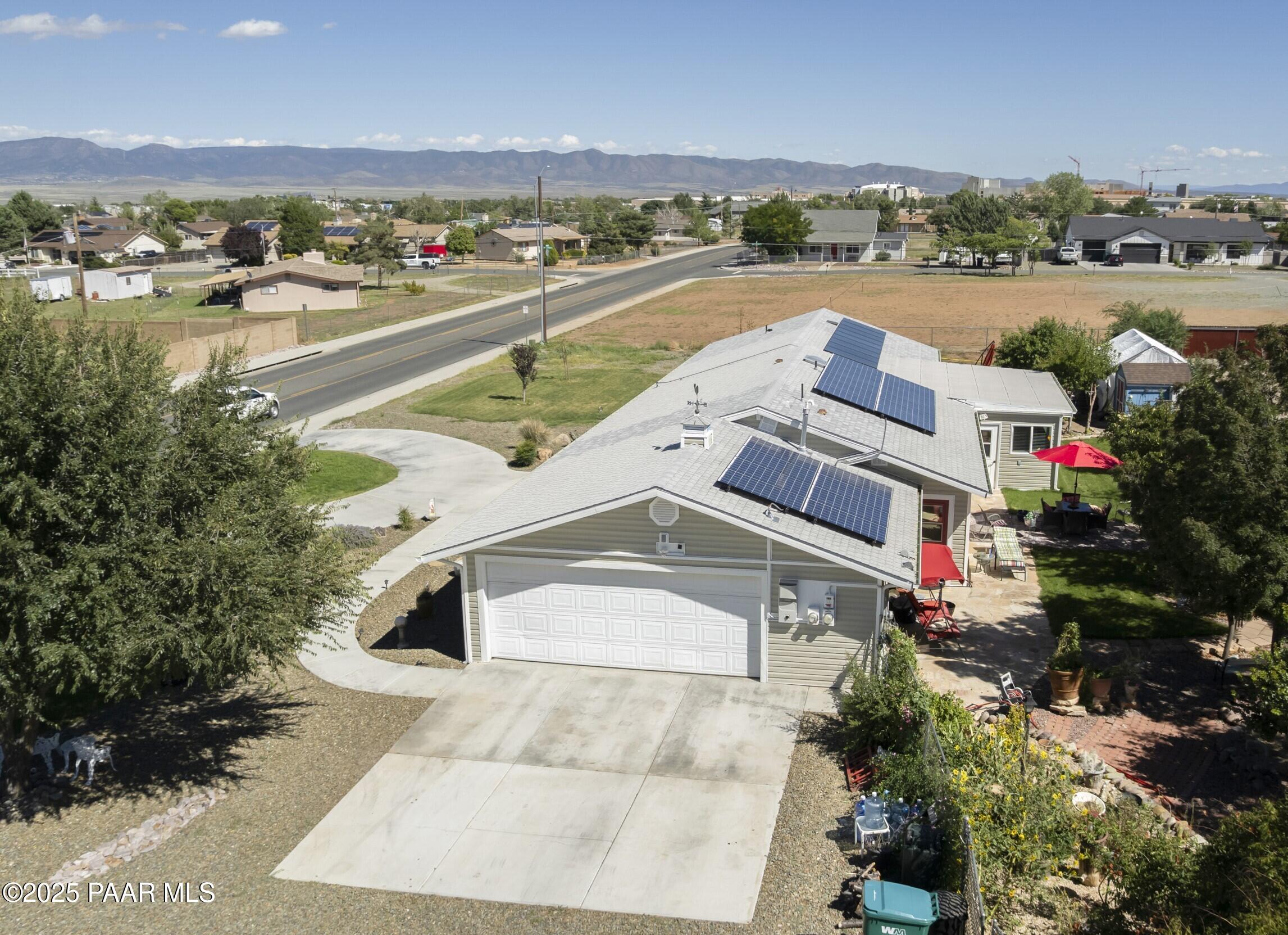 3161 N Valley View Drive