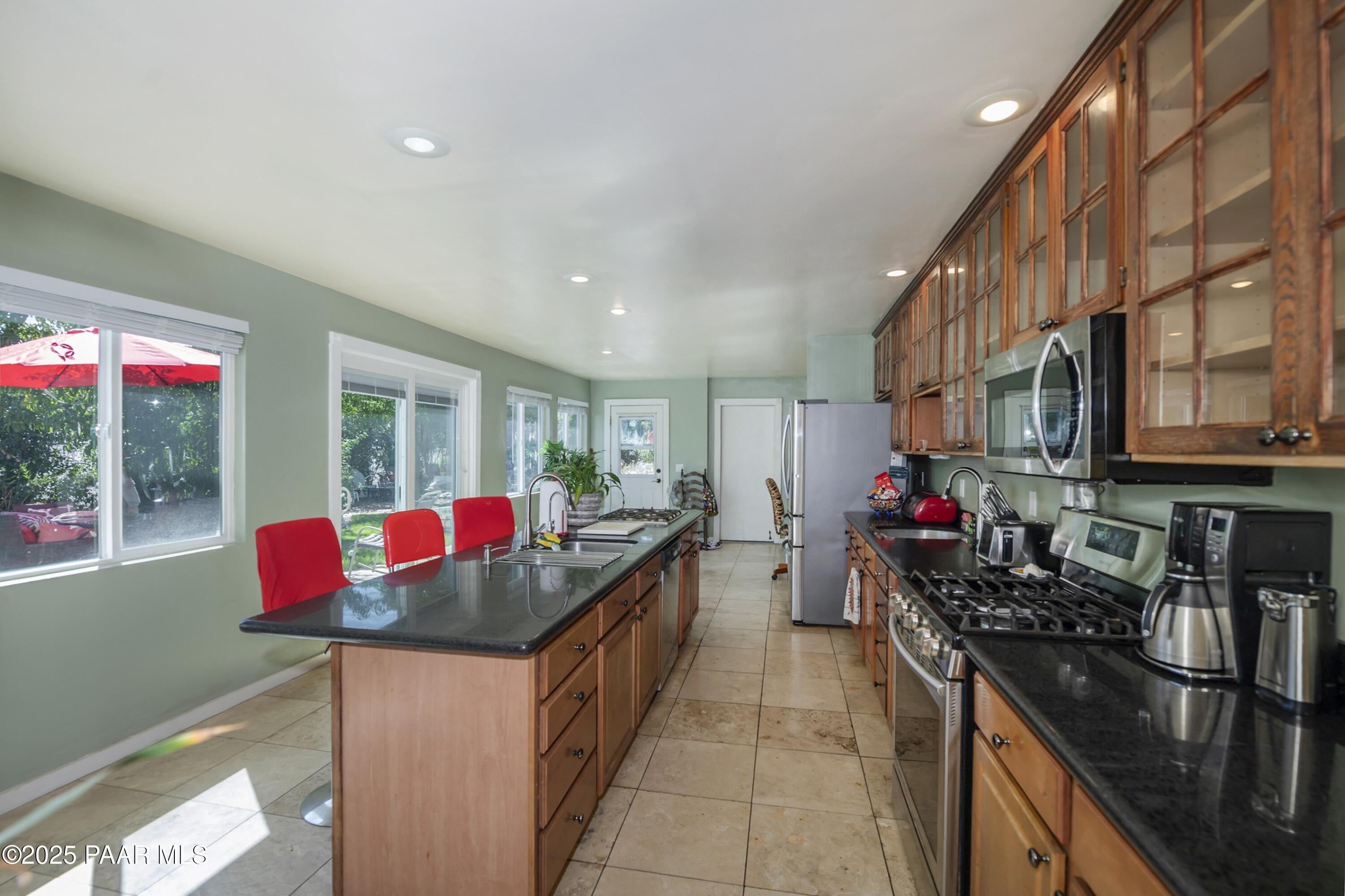 3161 N Valley View Drive