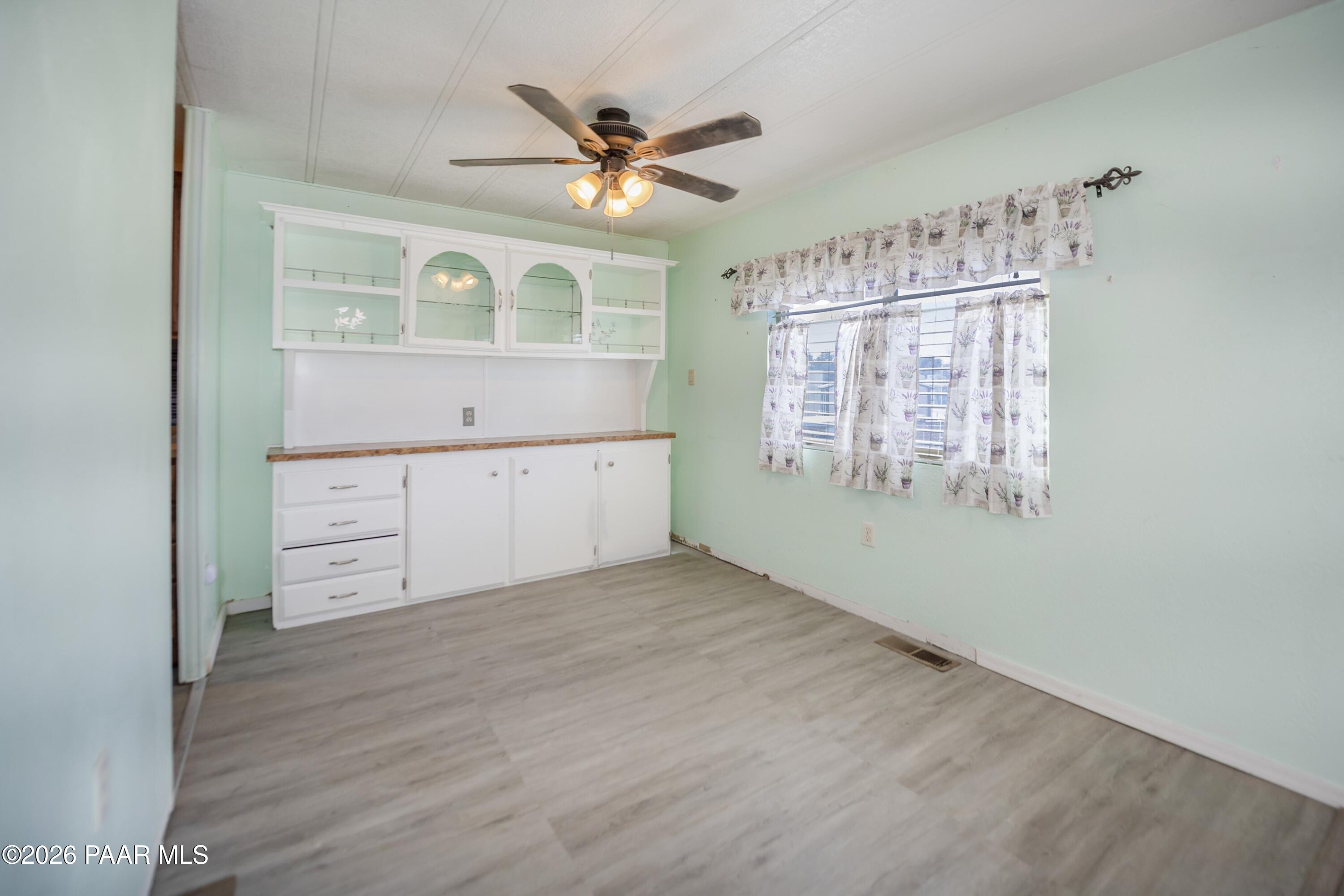 15633 S Red Rock Lane