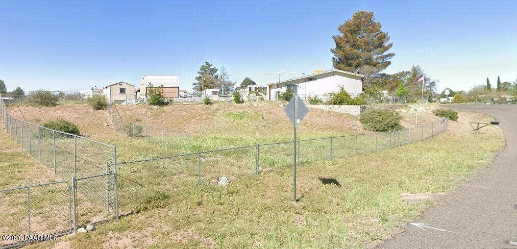 15633 S Red Rock Lane