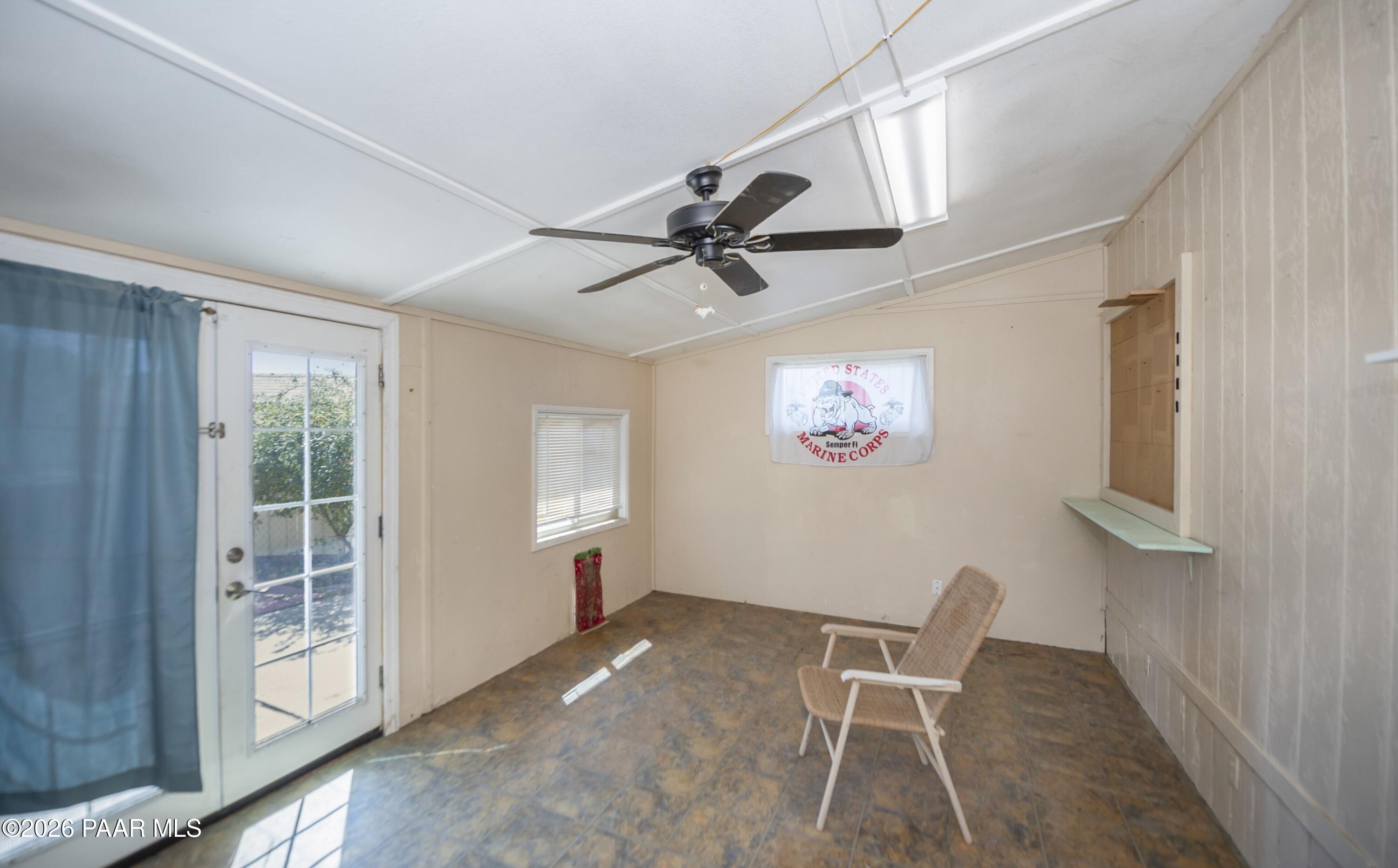 15633 S Red Rock Lane