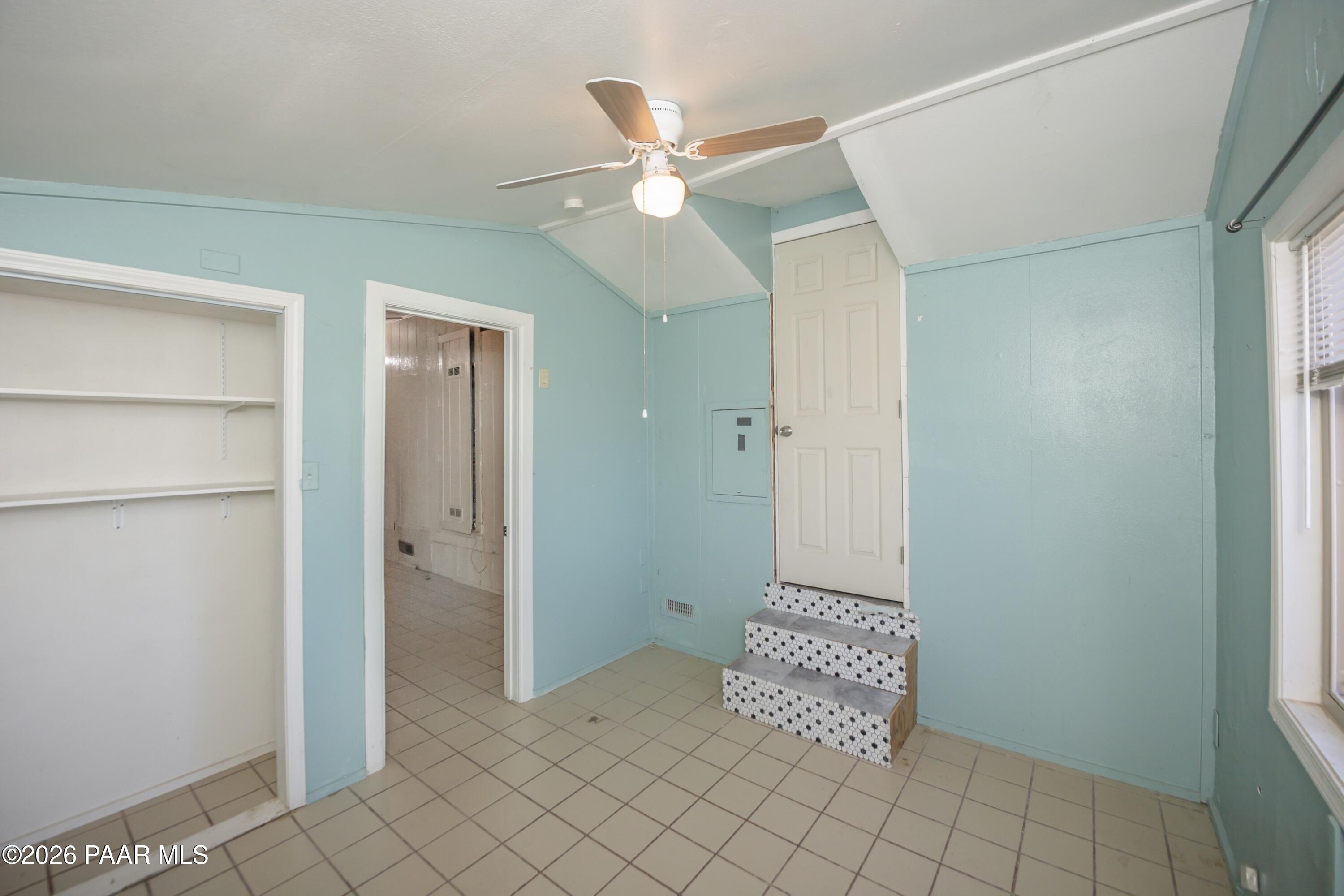 15633 S Red Rock Lane