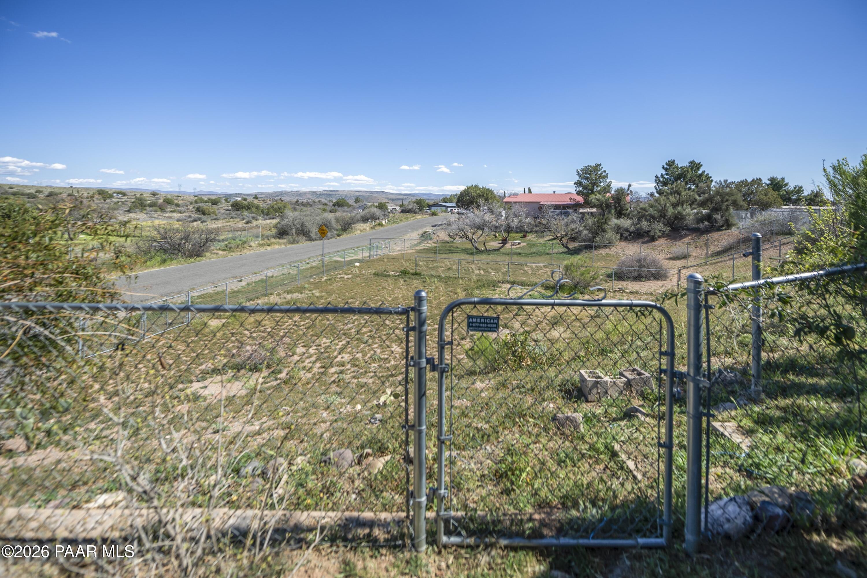 15633 S Red Rock Lane