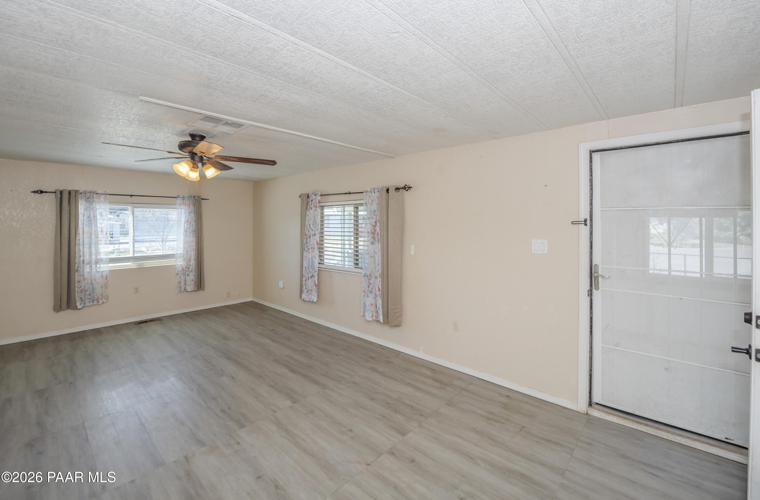 15633 S Red Rock Lane