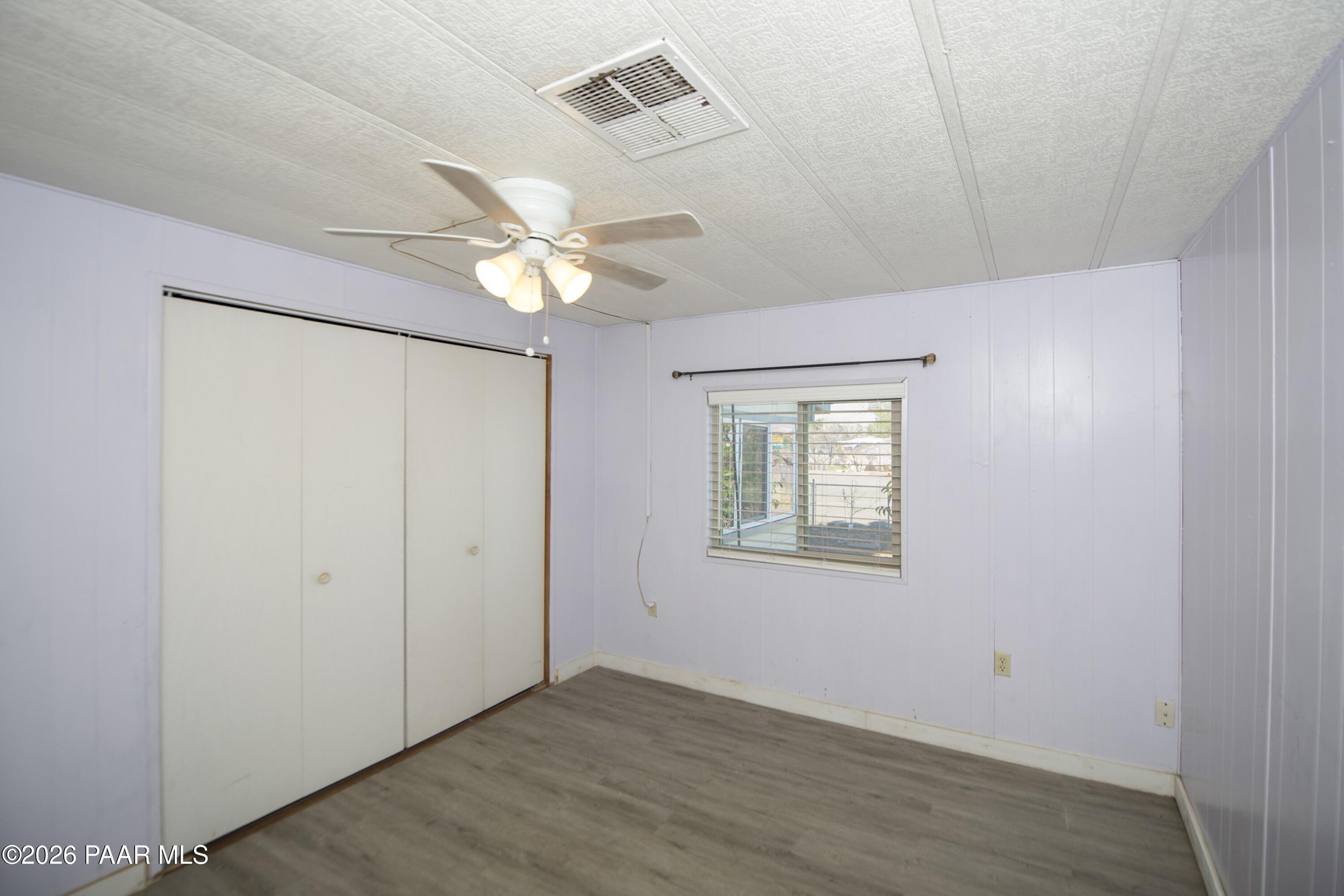 15633 S Red Rock Lane